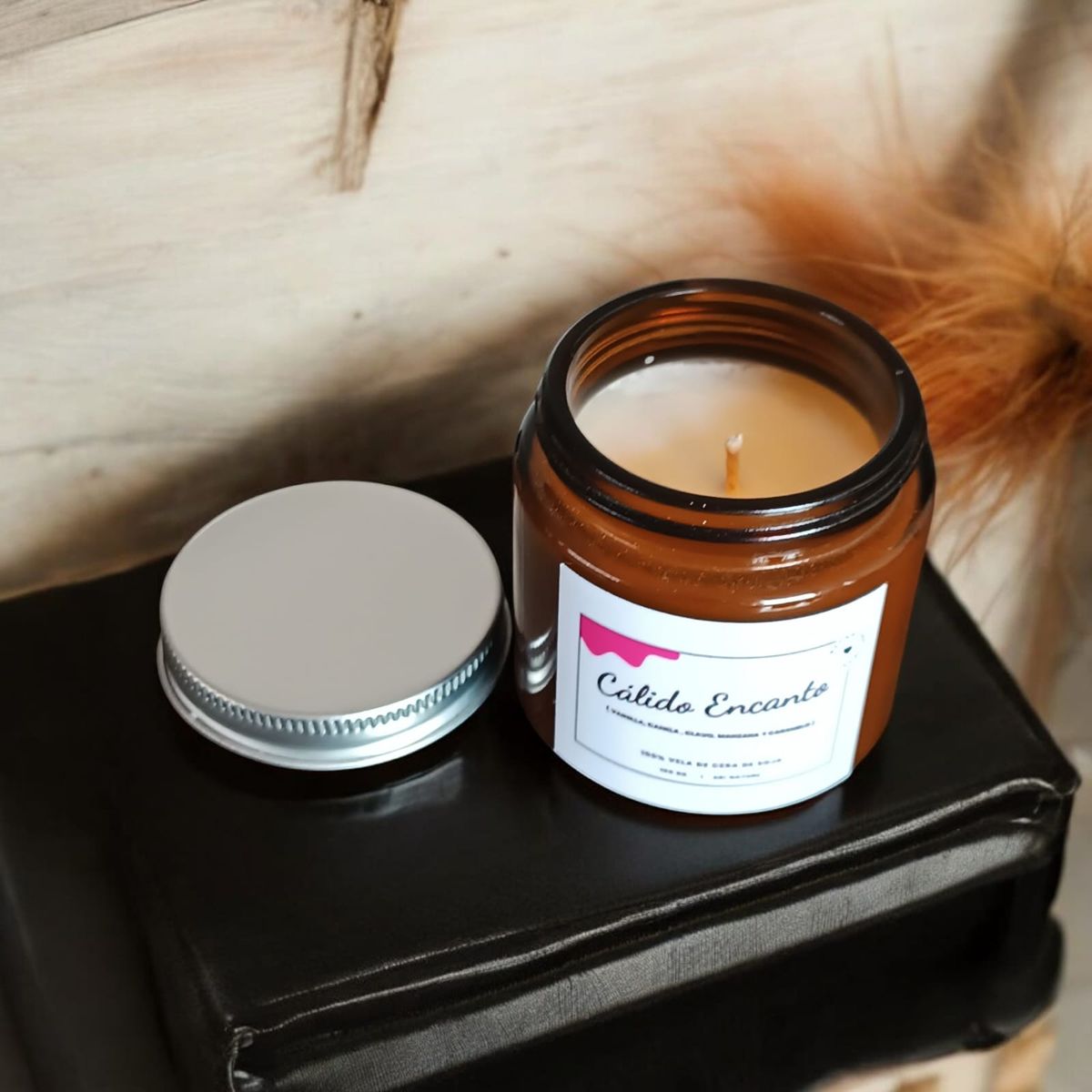 GENERICO - VELA AROMATICA DE CERA DE SOJA  CANELA  NARANJA MANZANA 100 GR.