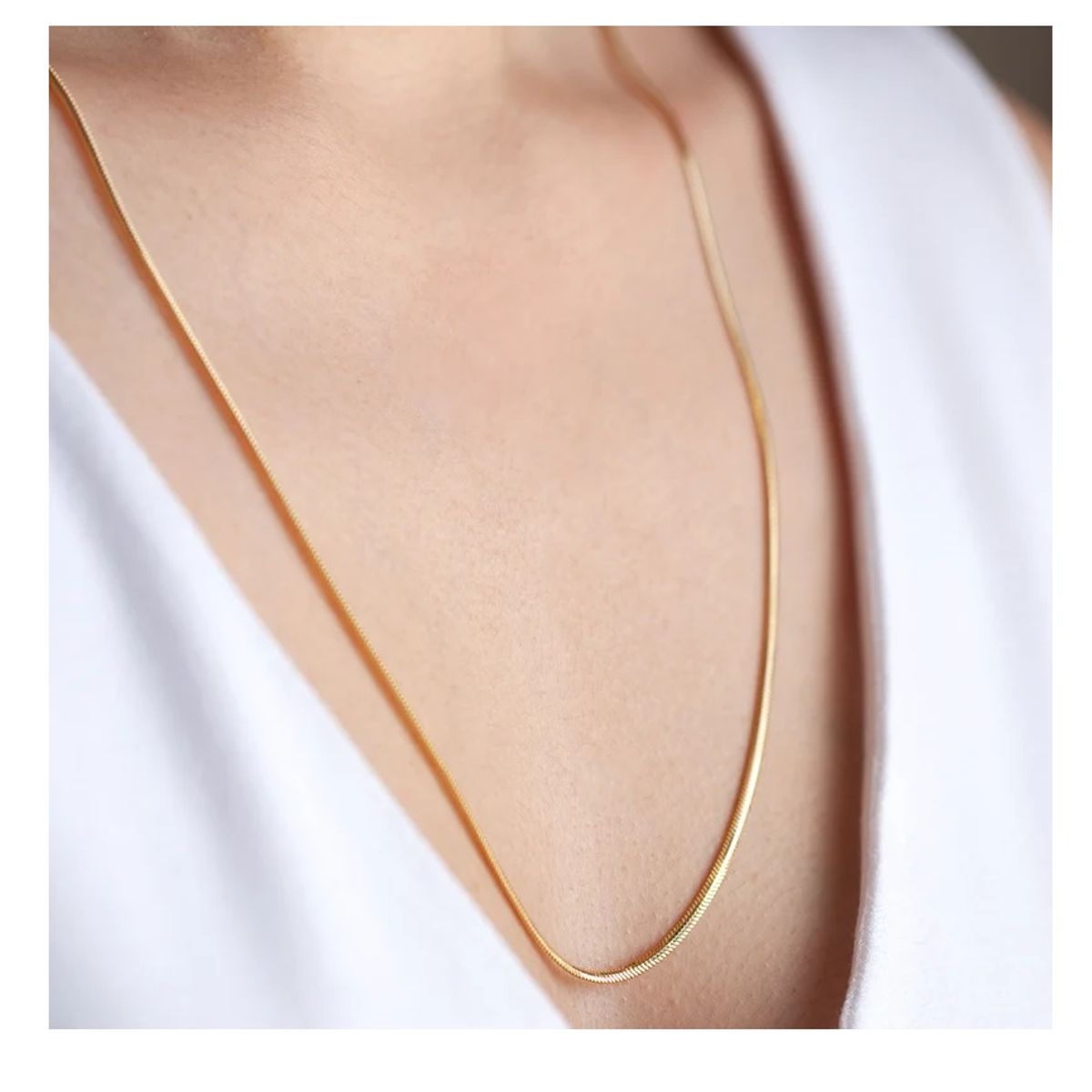 OEM - Collar Mujer Plana Largo Dorado en Fino Acero Inoxidable 316L