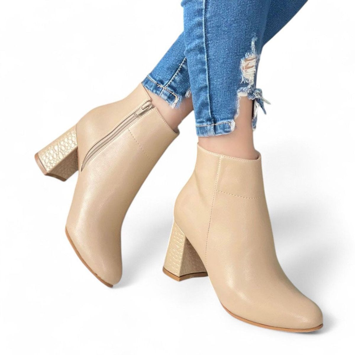 GENERICO - botín mujer 1022L-60 TACO LABRADO 7 PLANTA DE CAUCHO color beige