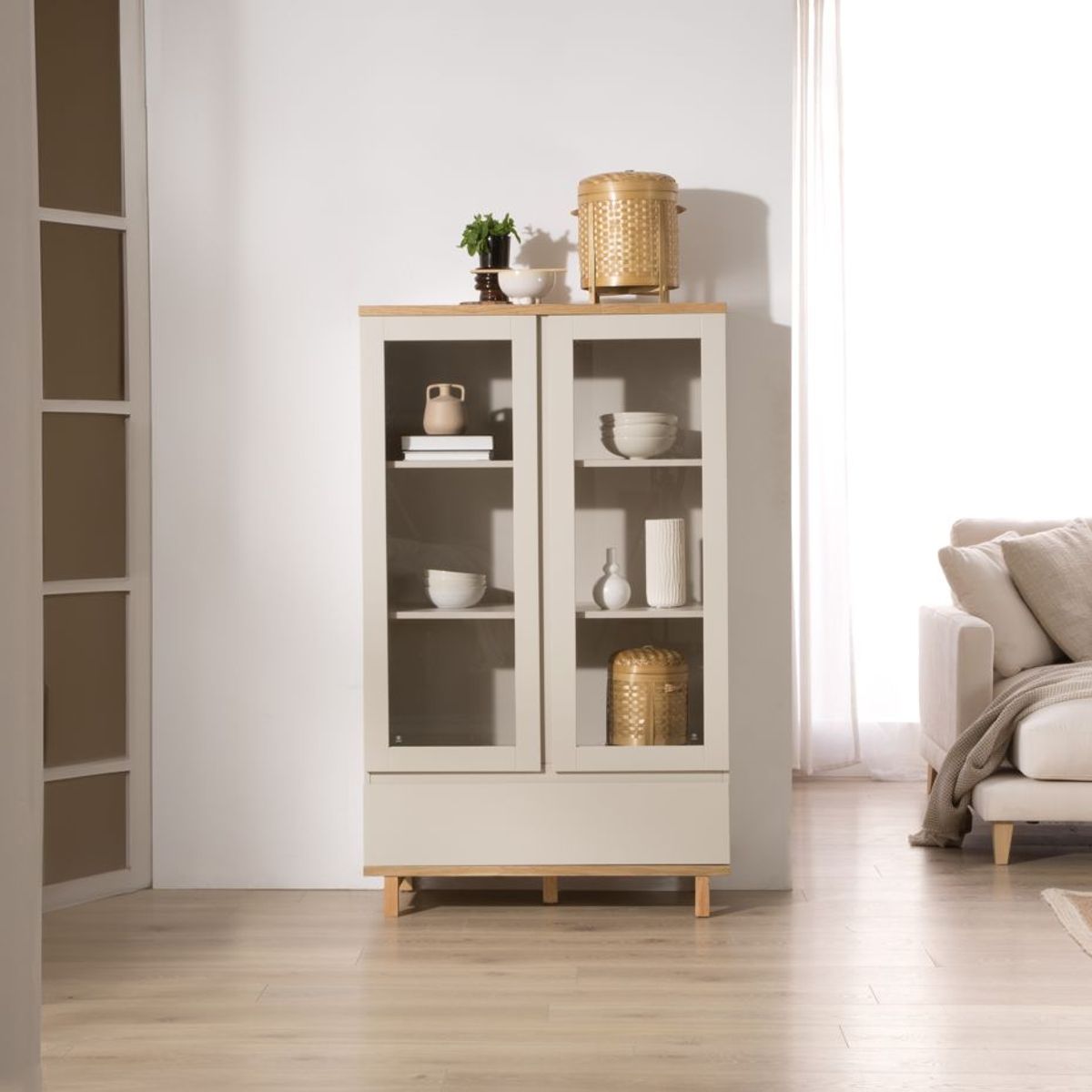 NACION MUEBLES - VITRINA 2 PUERTAS ASHLEY COLOR BEIGE NM