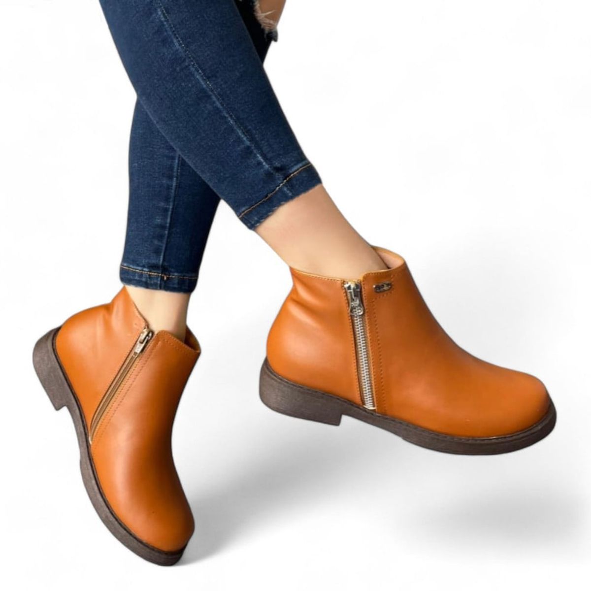 GENERICO - Bota Con Hebilla Plata 2035L-55 Camel