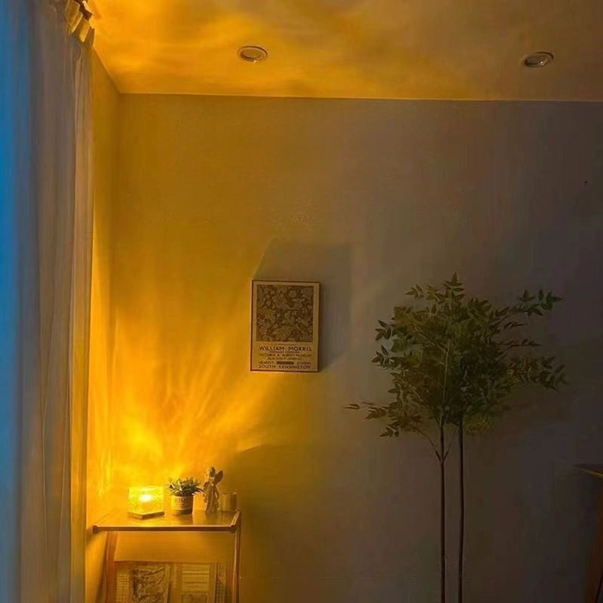 AURELA - LumiLux  Lámpara de Proyección con Efecto de Ondas Boreales