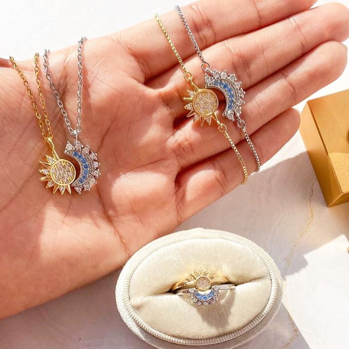 GENERICO - Juego Imantado Celestial Sol y Luna Collar Anillo y Pulsera Regalo