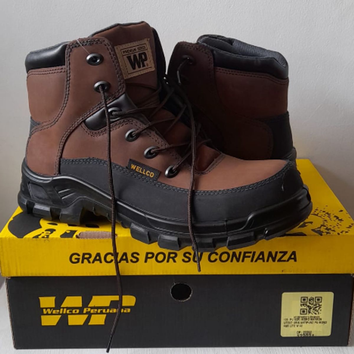 WELLCO PERUANA - ZAPATO DE SEGURIDAD - PUNTA ACRILICA -  WELLCO 135 PU