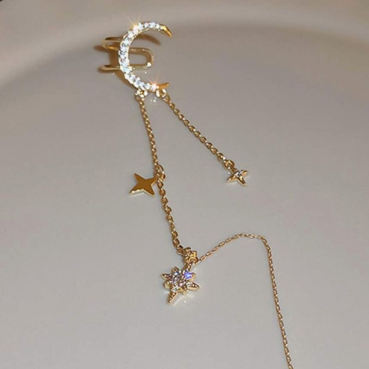 AURELA - Set de 2 Pendientes Colgantes Clip de Media Luna y Estrellas