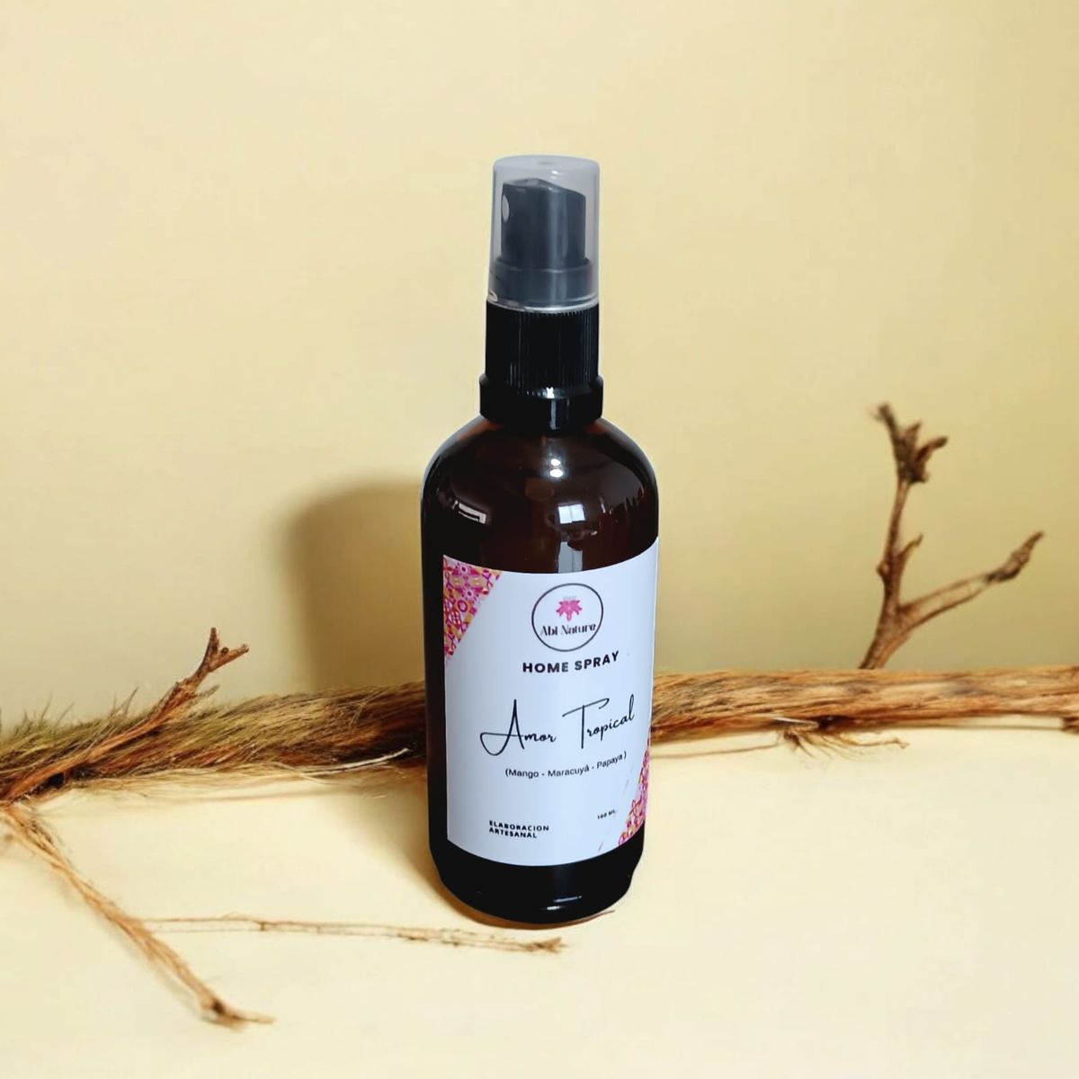 GENERICO - HOME SPRAY AROMATIZADOR DE AMBIENTE Y TEXTIL AMOR TROPICAL 100 ML