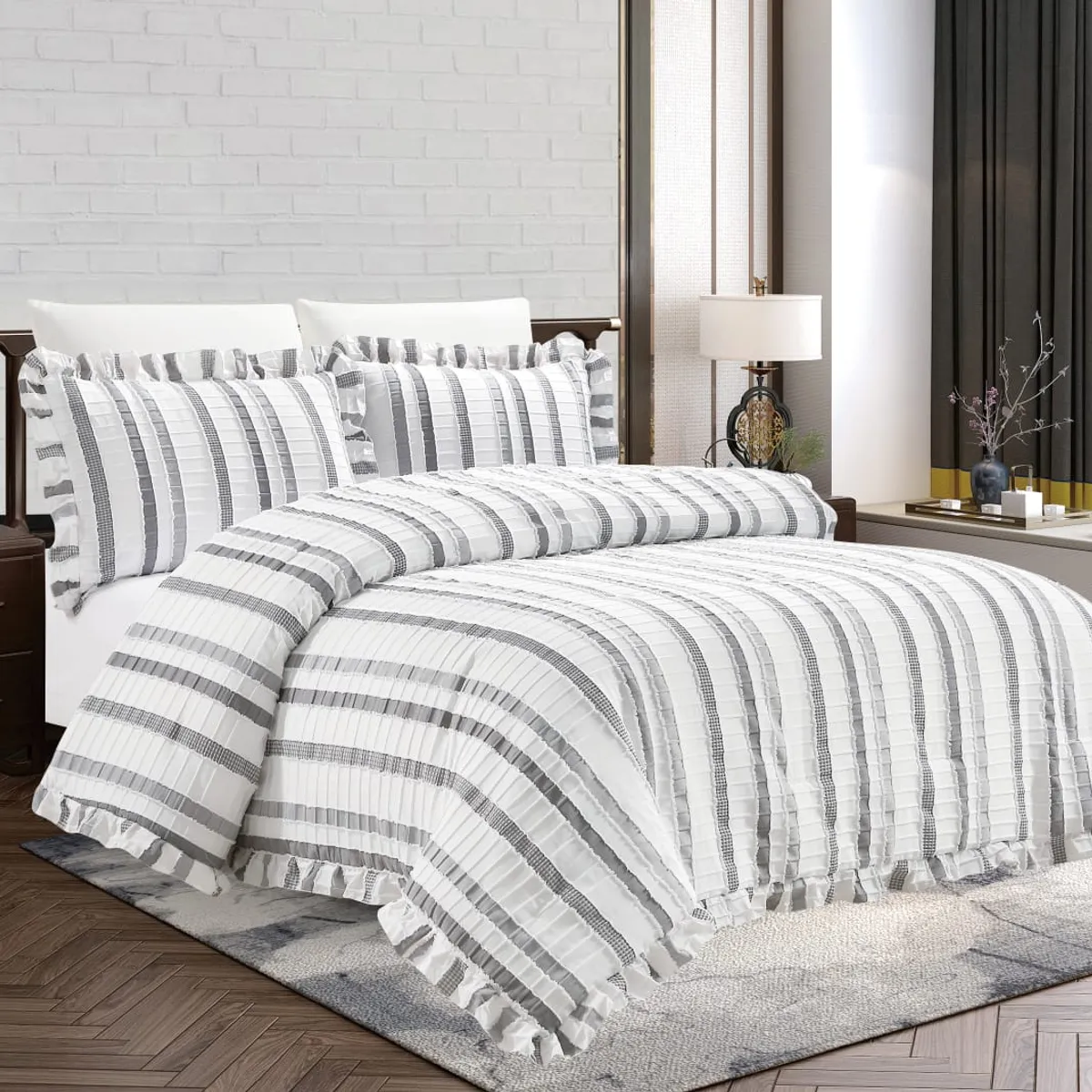 GENERICO - JUEGO DE CAMA PLOMO 7 PIEZAS CON BLONDAS 2 PLAZAS - HAIRIFON TEX