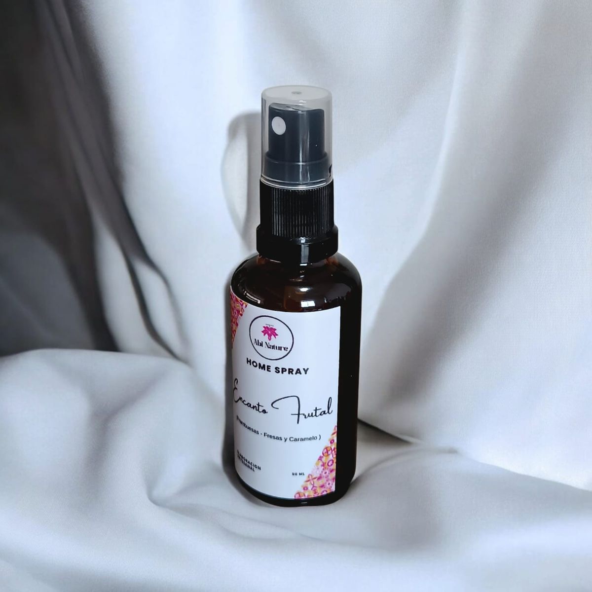 GENERICO - HOME SPRAY AROMATIZADOR DE AMBIENTE Y TEXTIL ENCANTO FRUTAL 50 ML