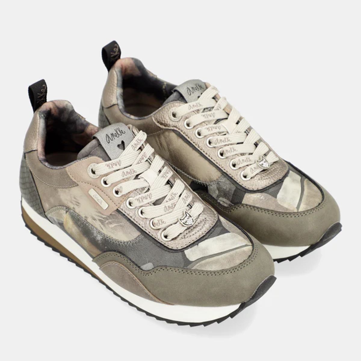 GENERICO - Zapatillas Gris Travel -Anekke