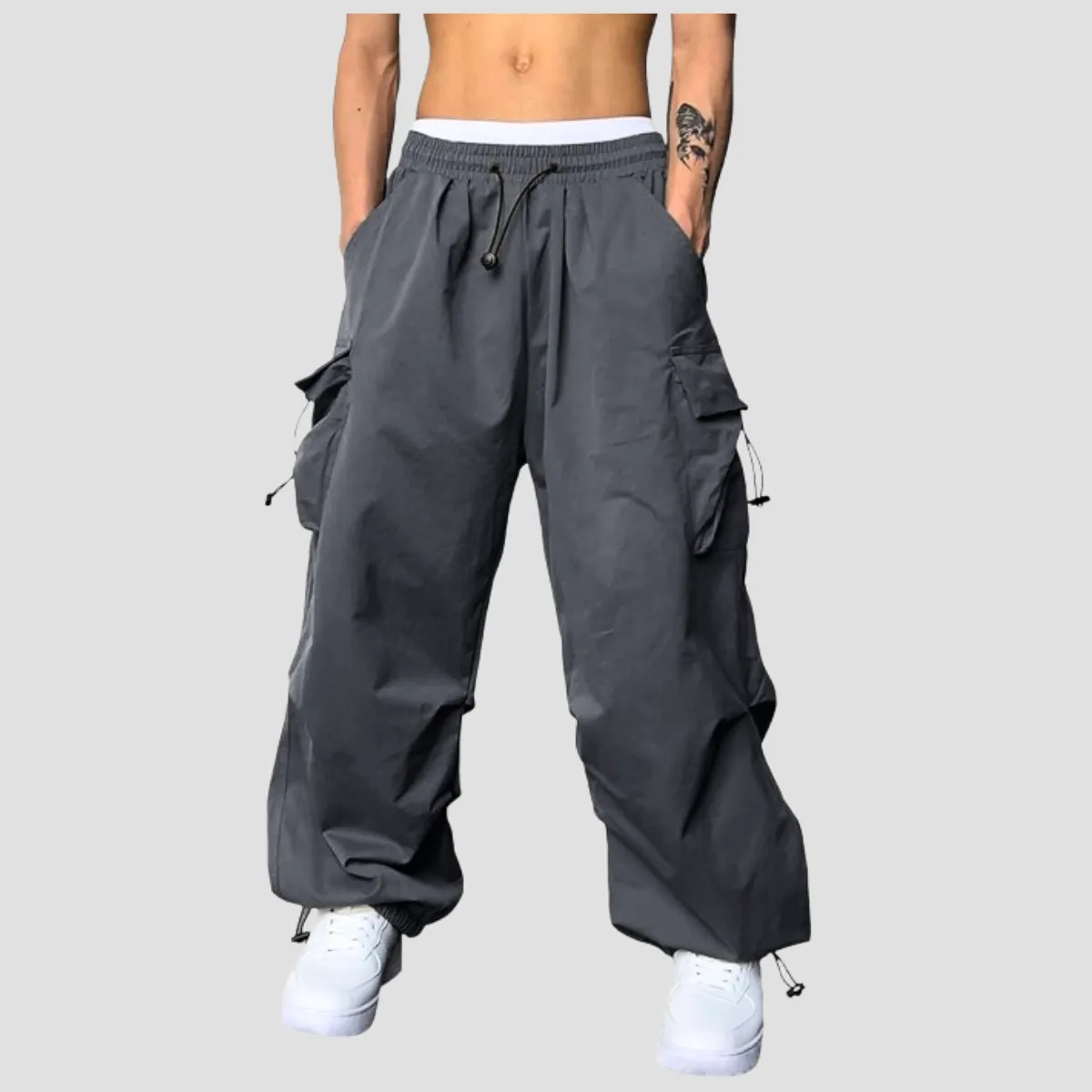 ENKI - Pantalón Cargo Parachute Varón - Estilo Urbano y Funcional