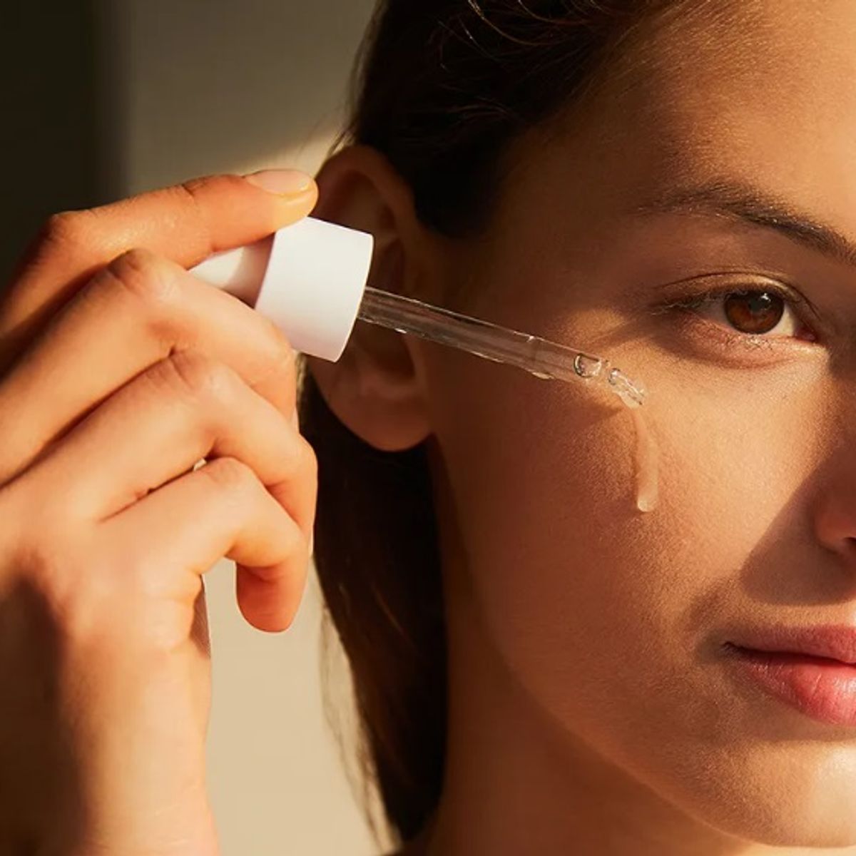 SKIN1004 - 30mL Tone Brightening capsule ampoule Centella SKIN1004