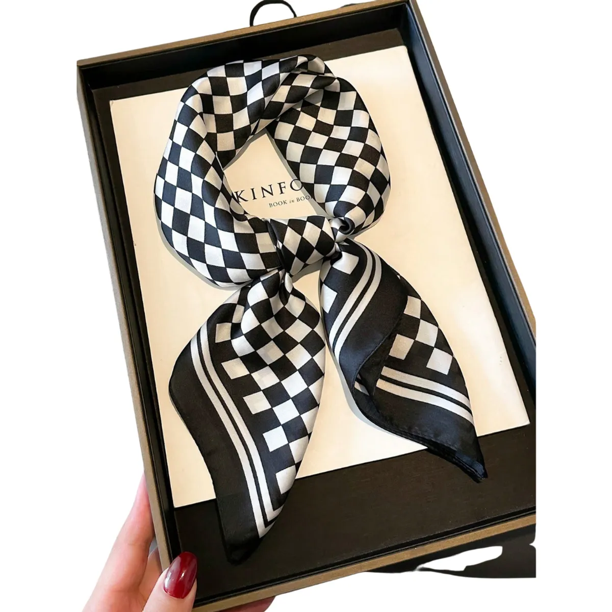 KAST PE - Pañoleta Bandana Pañuelo Chess estampado Ajedrez de 70x70cm