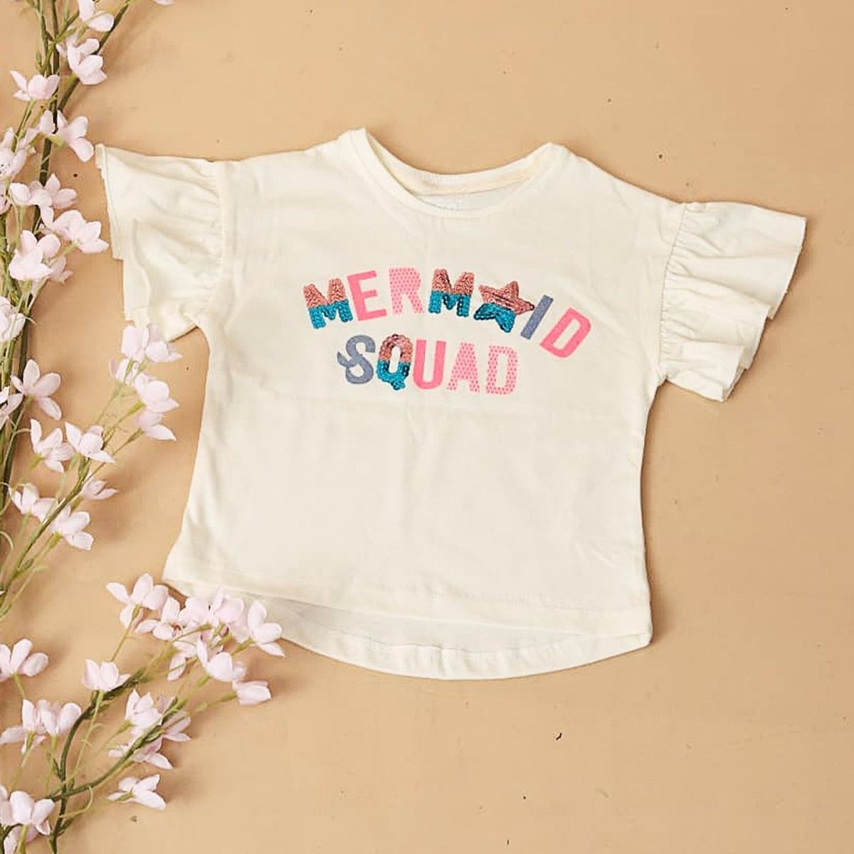 GENERICO - Polo Básico Niña Cuello Redondo Alto Samantha Color Crema Estacion 108