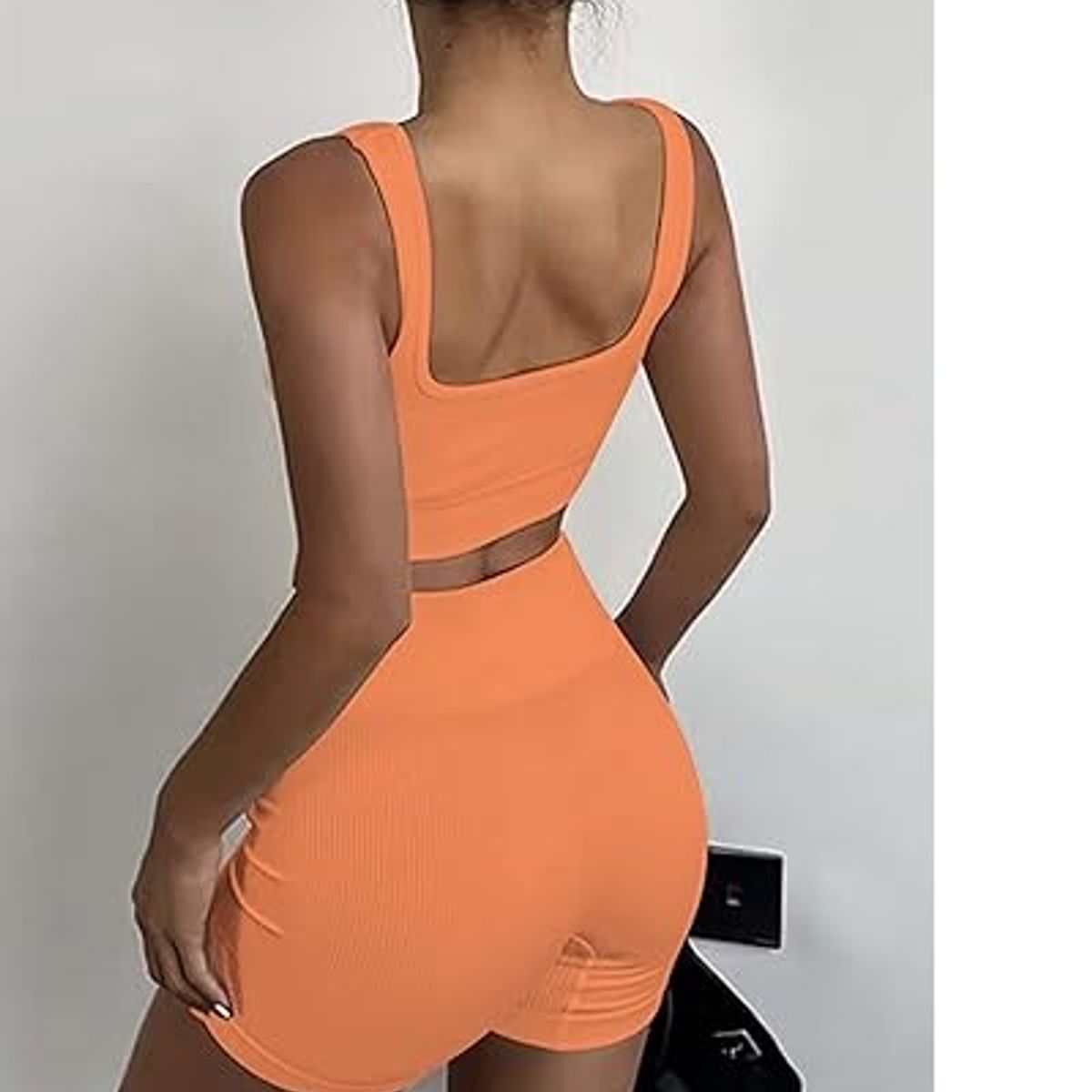 GENERICO - CONJUNTO DEPORTIVO DE TOP Y SHORT NARANJA NEÓN