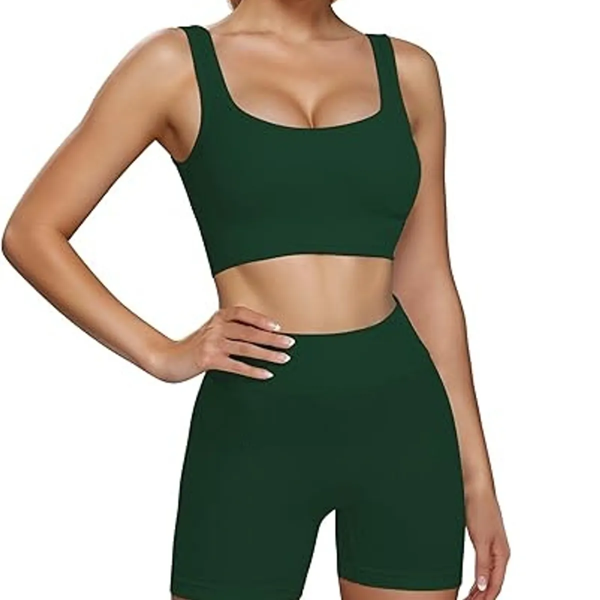 GENERICO - CONJUNTO DEPORTIVO DE TOP Y SHORT VERDE OLIVA