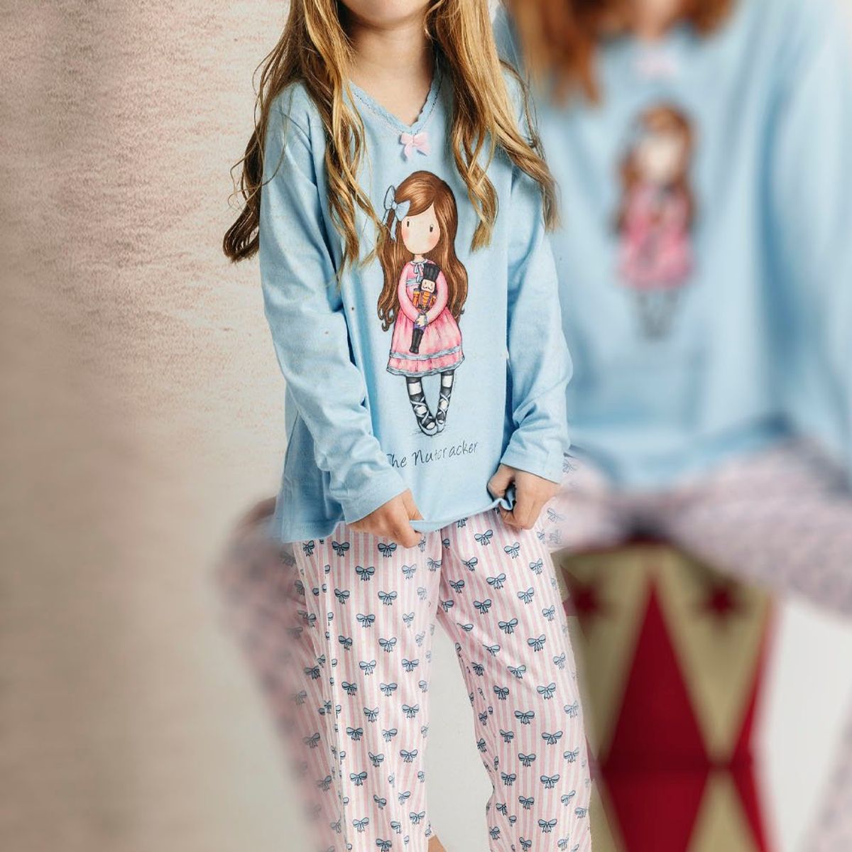 GENERICO - PIJAMA CHICA THE NUTCRACKER