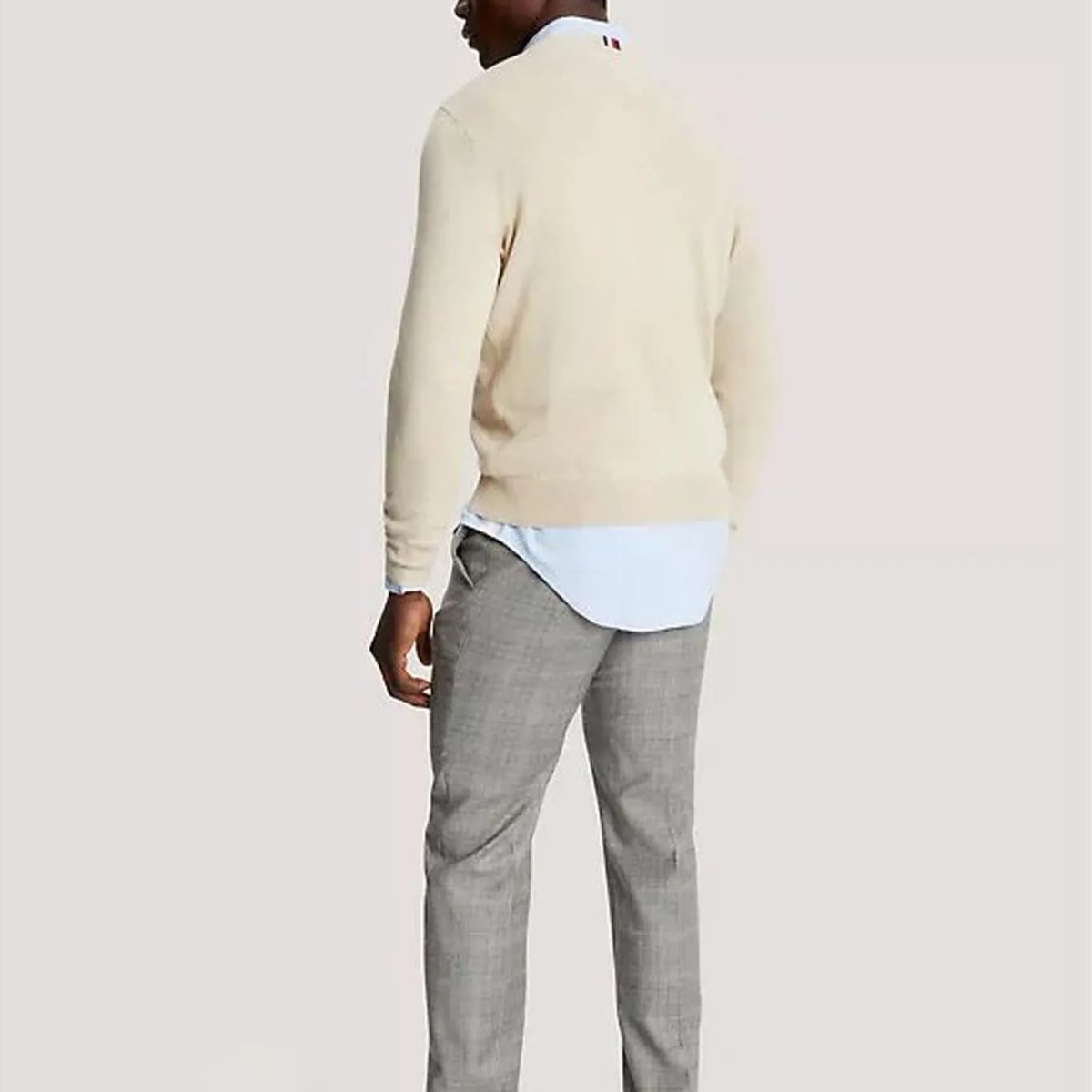 TOMMY HILFIGER - SWEATER M SYRACUSE VNECK SWEATER TH