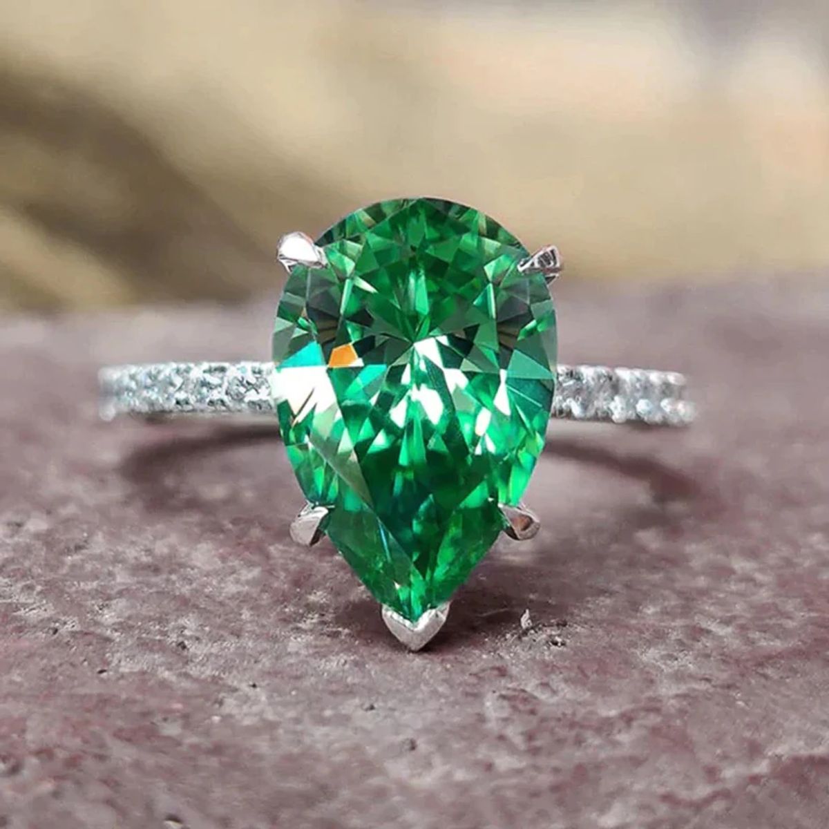 LA TIENDA 88 JOYAS Y ACCESORIOS - La Tienda 88 - Anillo De Compromiso Mujer Bañado Oro 18k - Verde