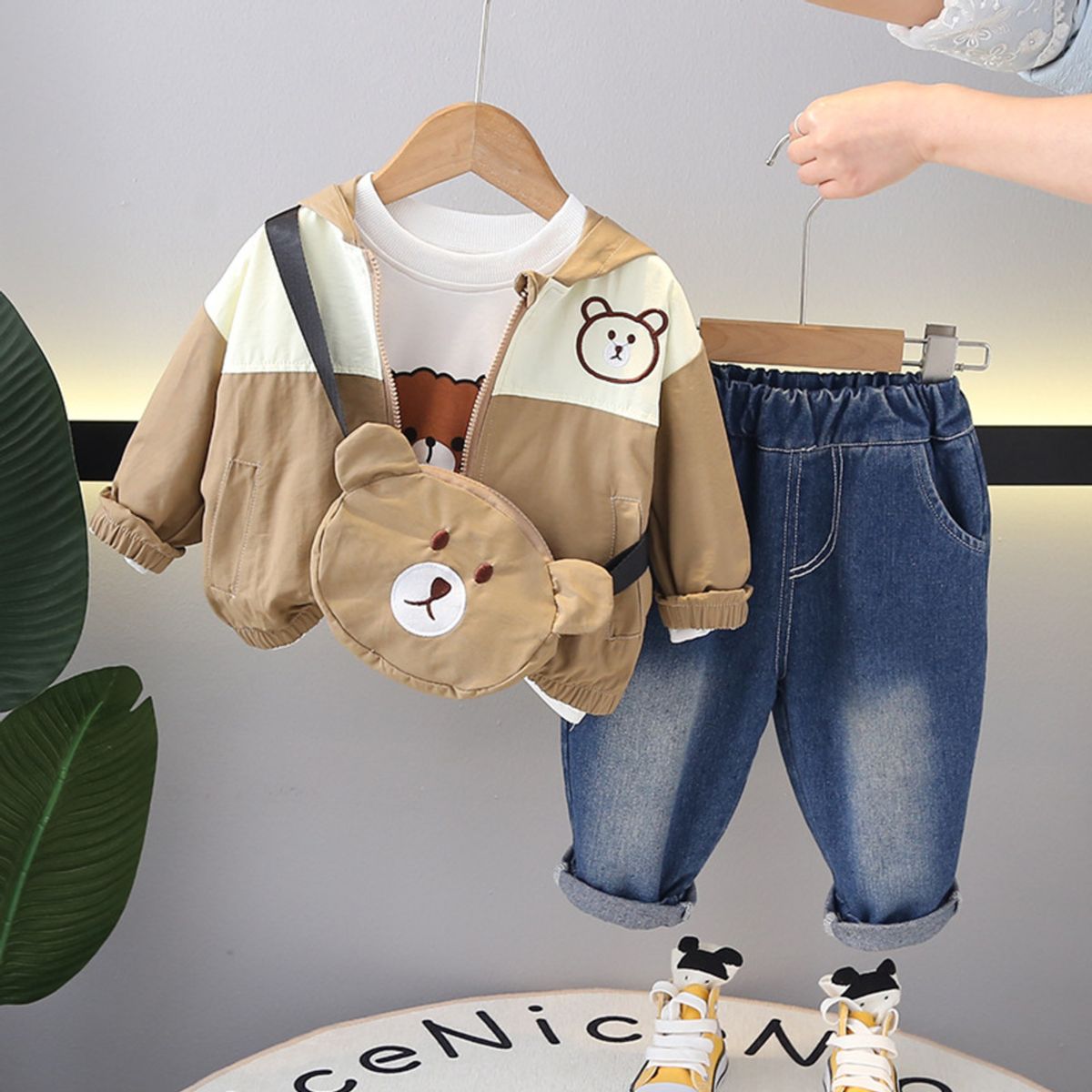 GENERICO - CONJUNTO DE NIÑO DE OSITO - PANTALONCASACACANGUROPOLO MANGA LARGA