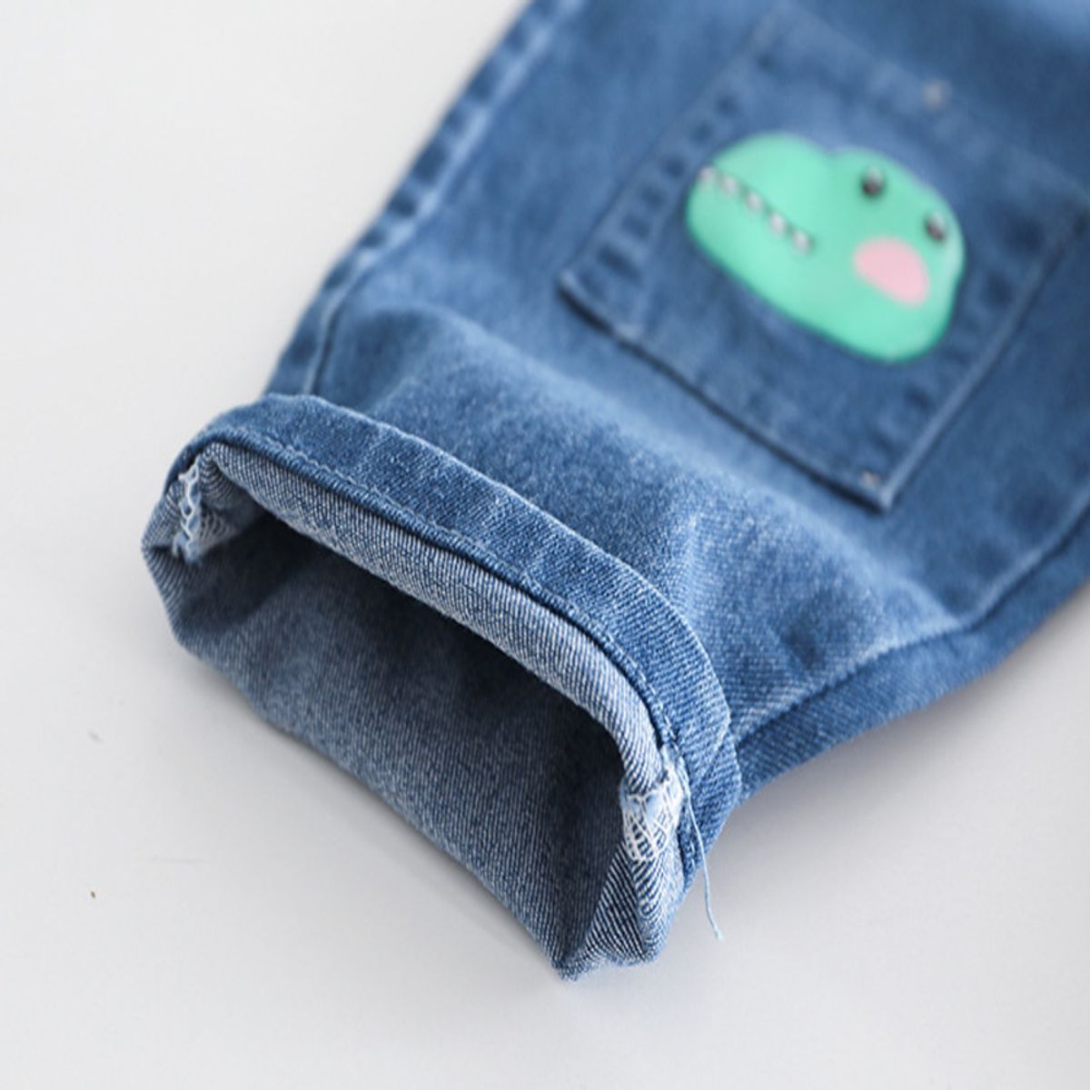 GENERICO - ROPA  PARA NIÑO DRAGON CREMA - 2 PIEZAS