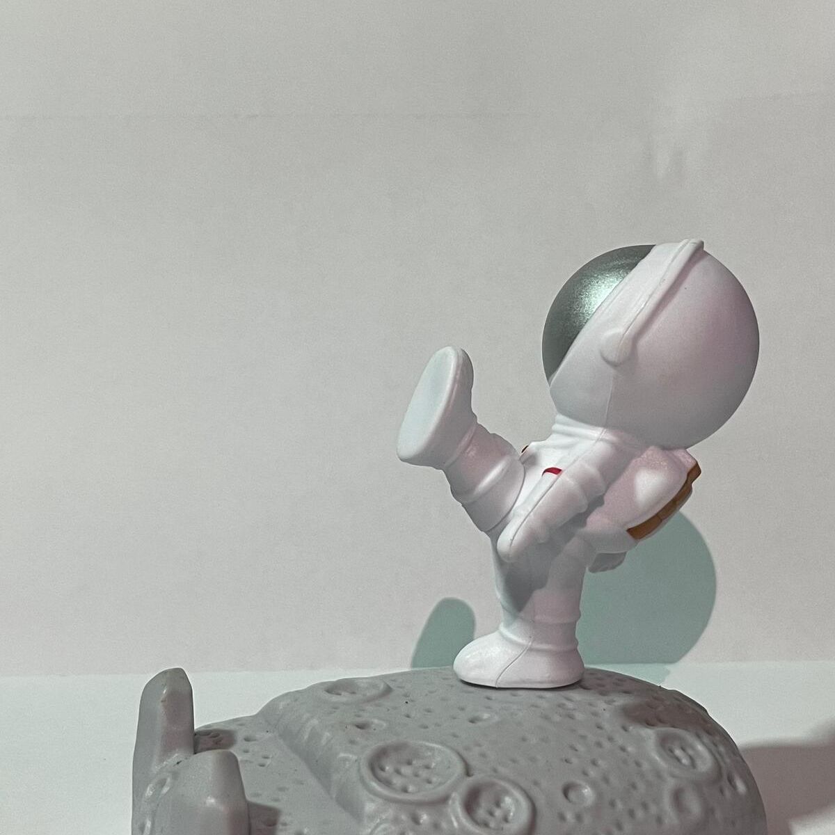 GENERICO - Soporte para celular Astronauta Kawaii 1