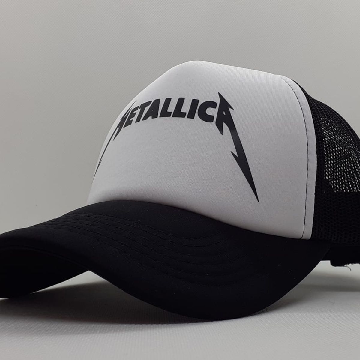 GENERICO - GORRA TRUCKER LOGO METALLICA