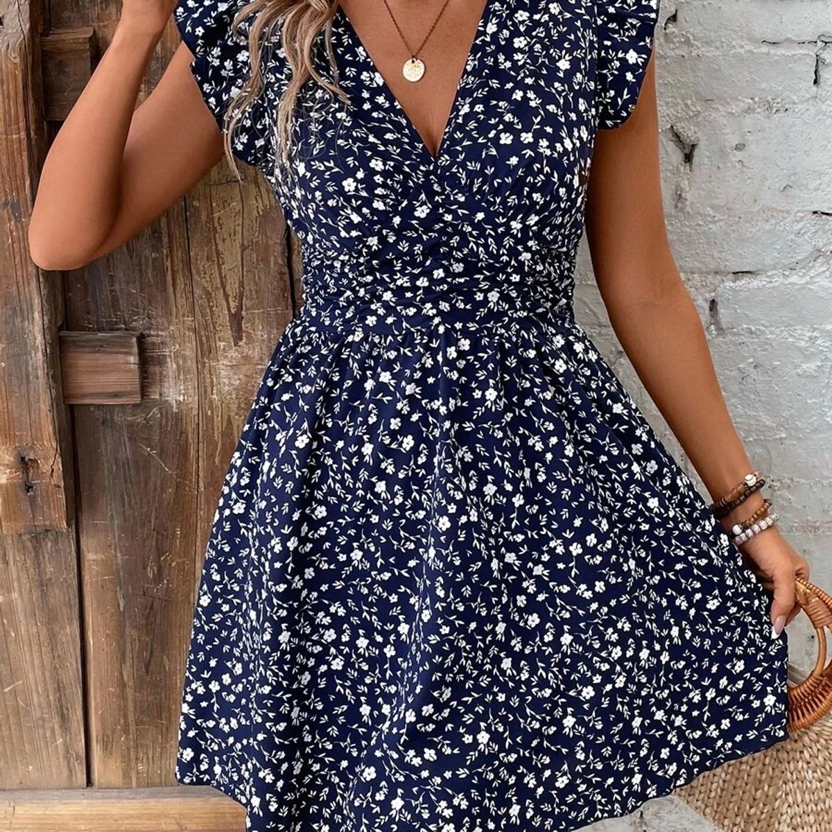 TAIS PRINCESS - Vestido casual floral azul manga mariposa cuello en V