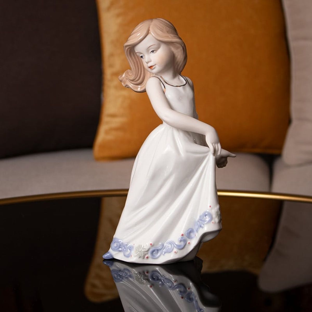 PANADECOR - Figura Decorativa Panadecor Niña Con Vestido Blanco 22 Cm Porcelana