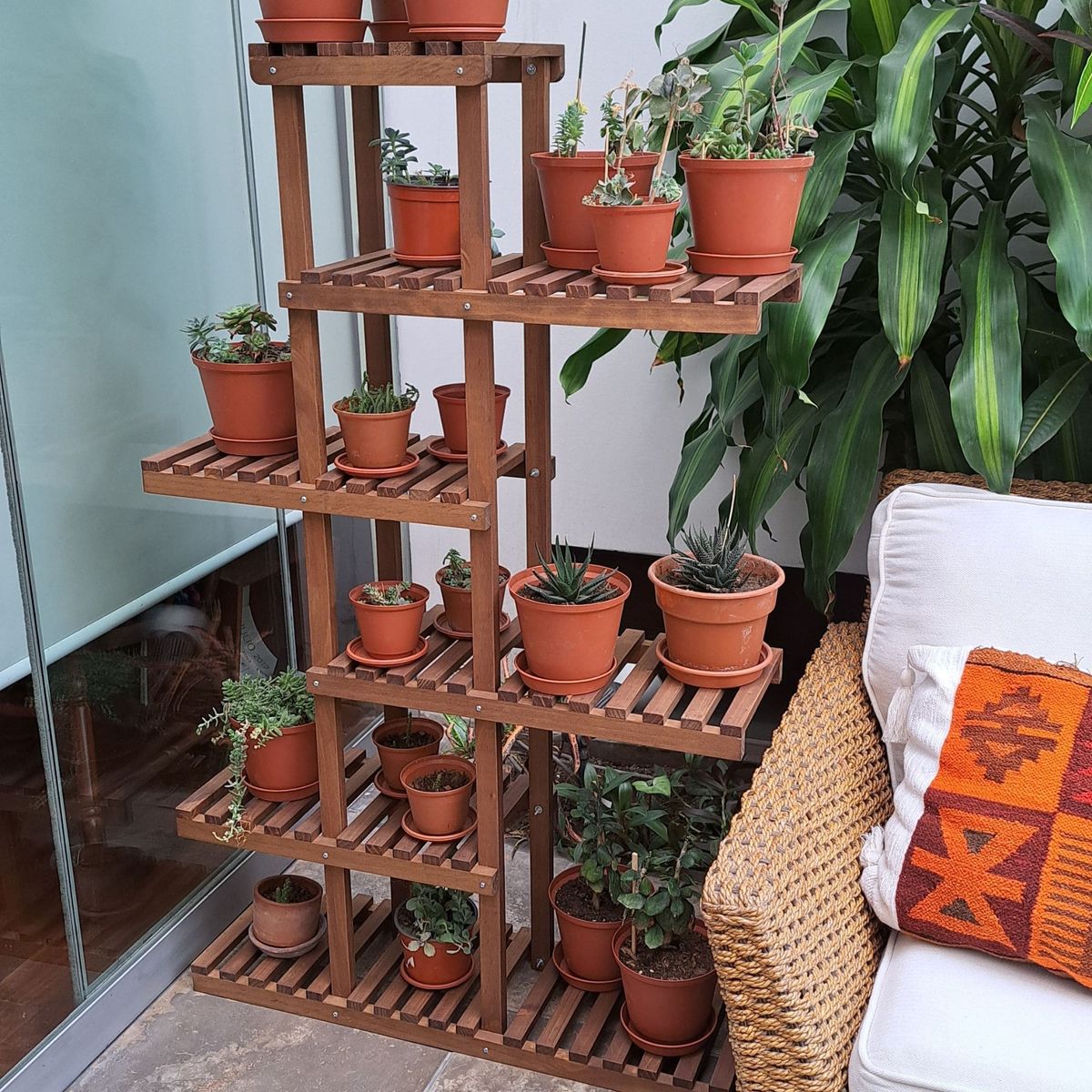 GENERICO - ESTANTE DE MACETAS EN MADERA