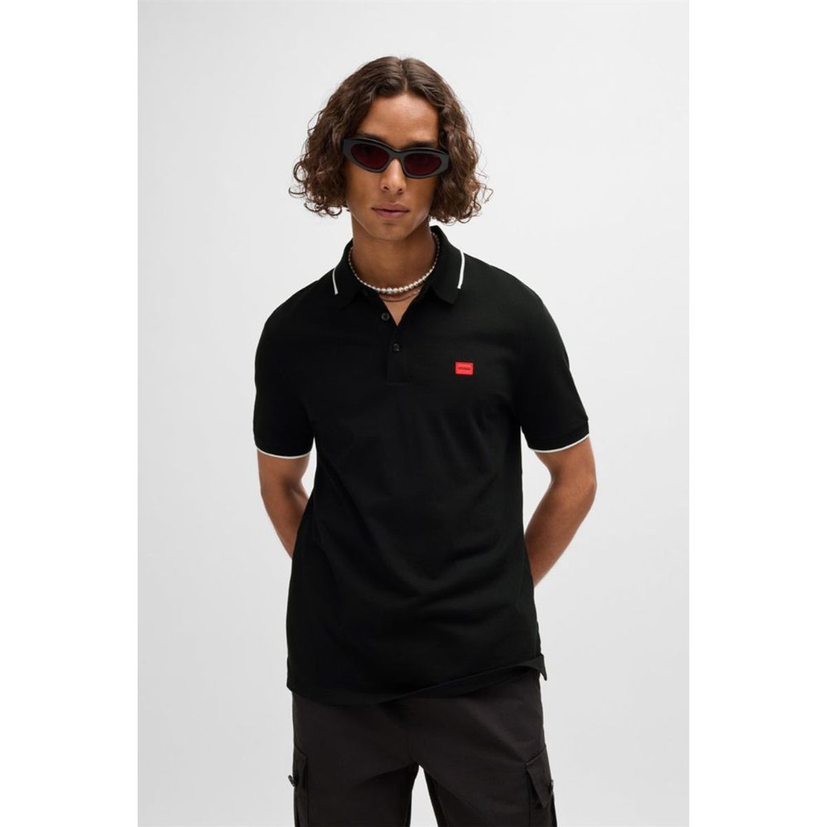 HUGO BOSS - Hugo - Polo slim fit de piqué de algodón con etiqueta con logo roja