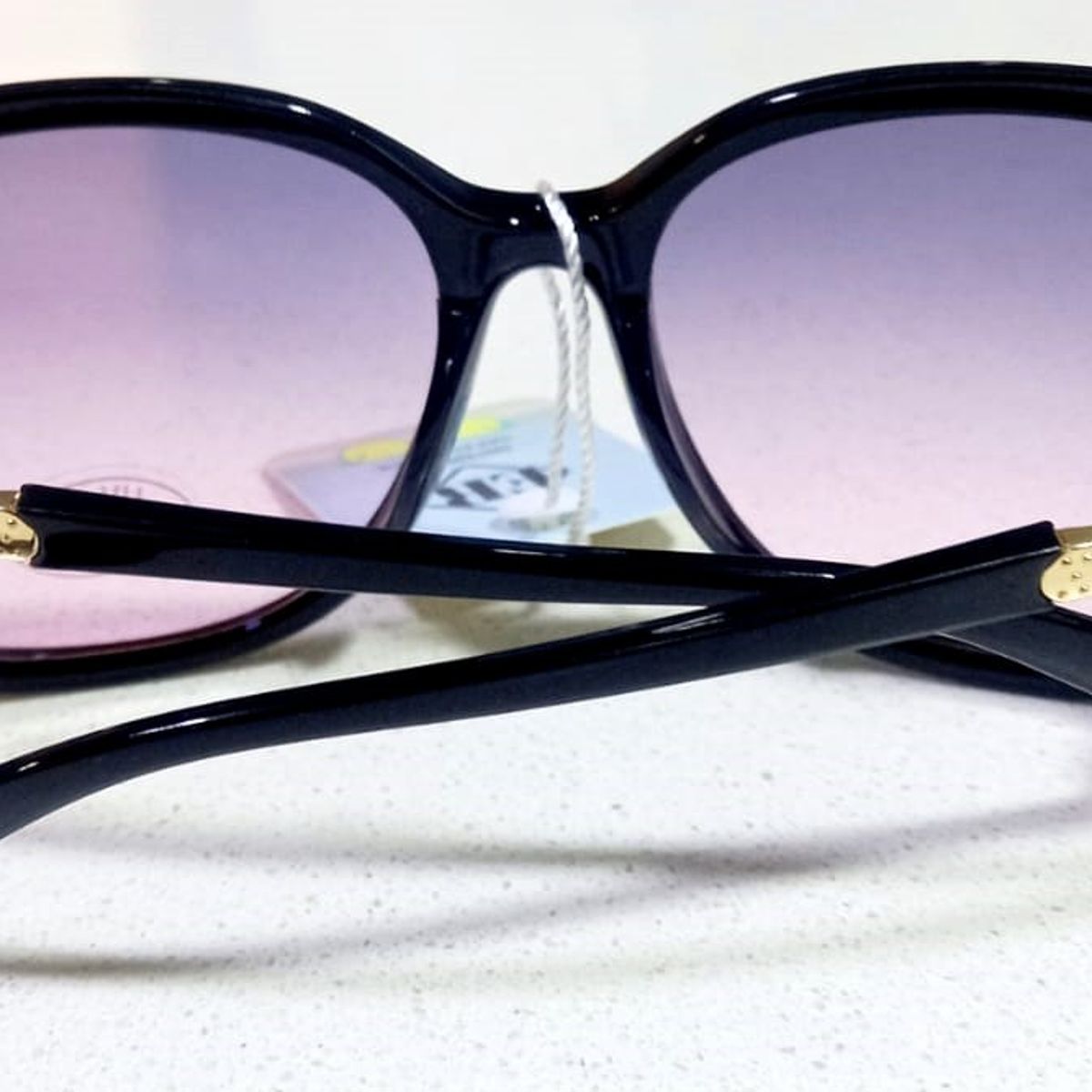 GENERICO - LENTES DE SOL PARA MUJER PROTECCION UV 400 LILA TRANSPARENTE