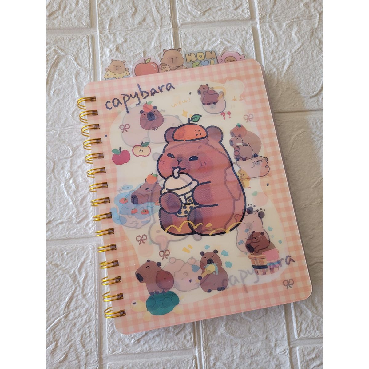 GENERICO - Cuaderno capibara anillado pasta holografica