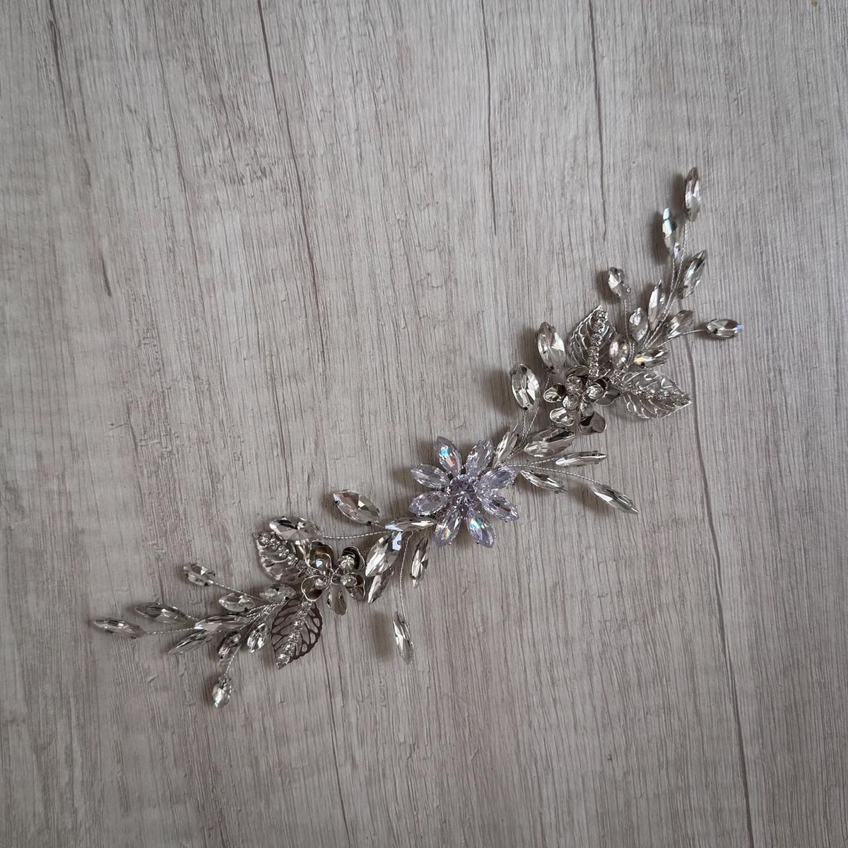 ANADE HANDMADE - TOCADO TIARA ACCESORIO PARA NOVIA