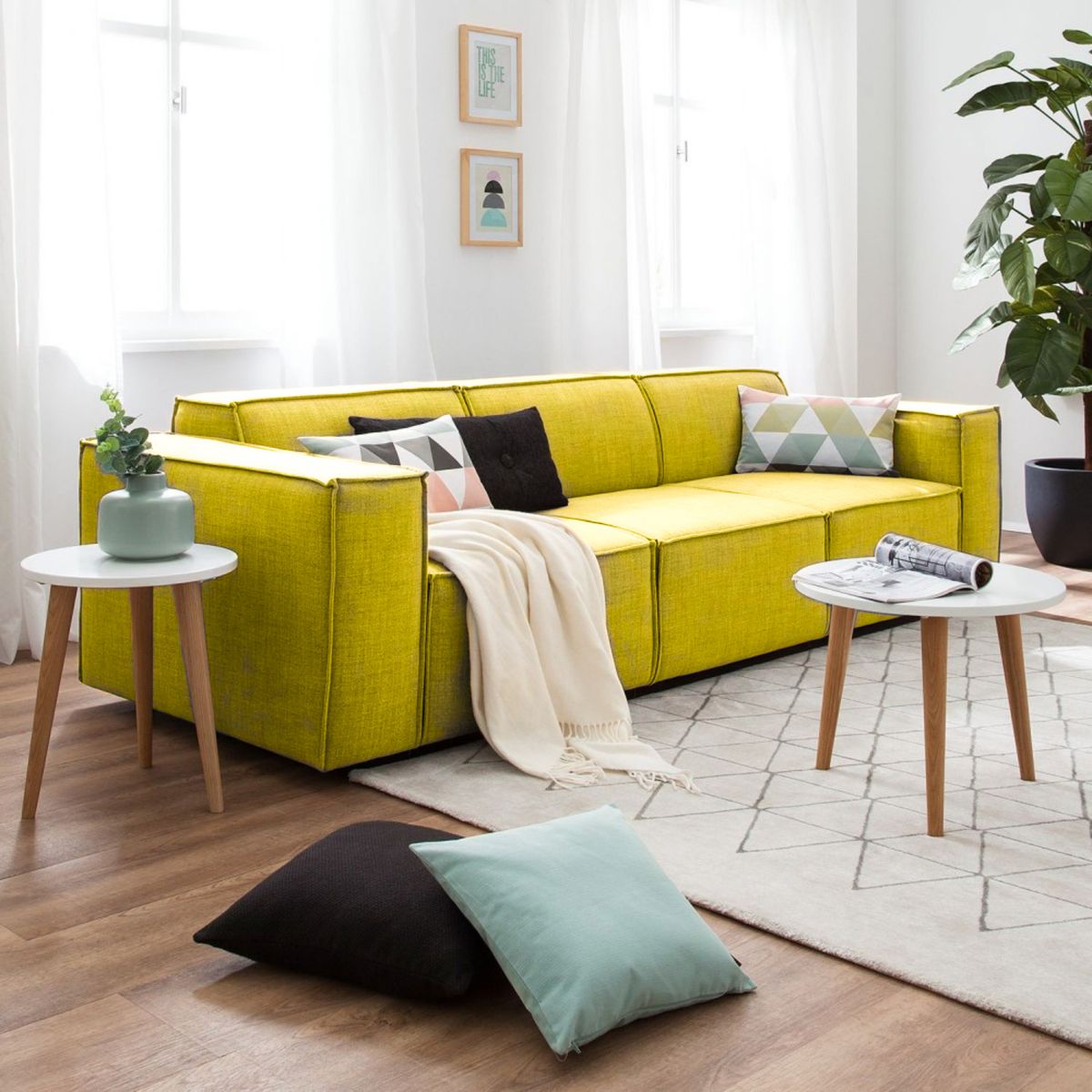 GENERICO - Sofá 3 Cuerpos Vitoriano - Amarillo