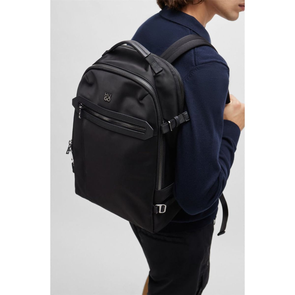 HUGO BOSS - Hugo - Mochila con varios bolsillos y logo apilado
