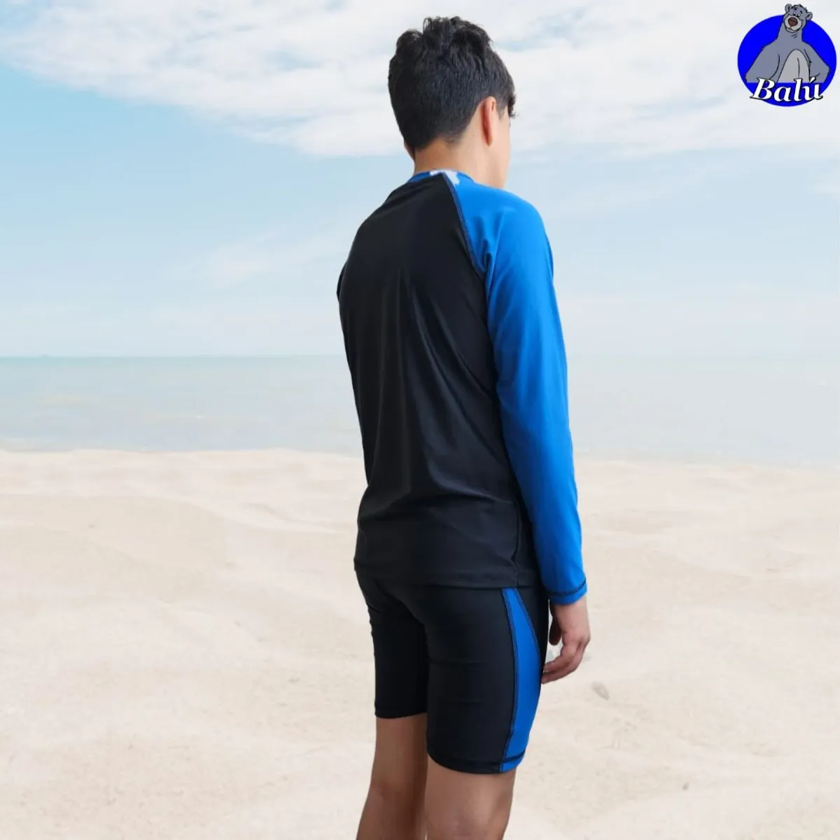 GENERICO - Conjunto de baño - polo manga larga y biker de baño