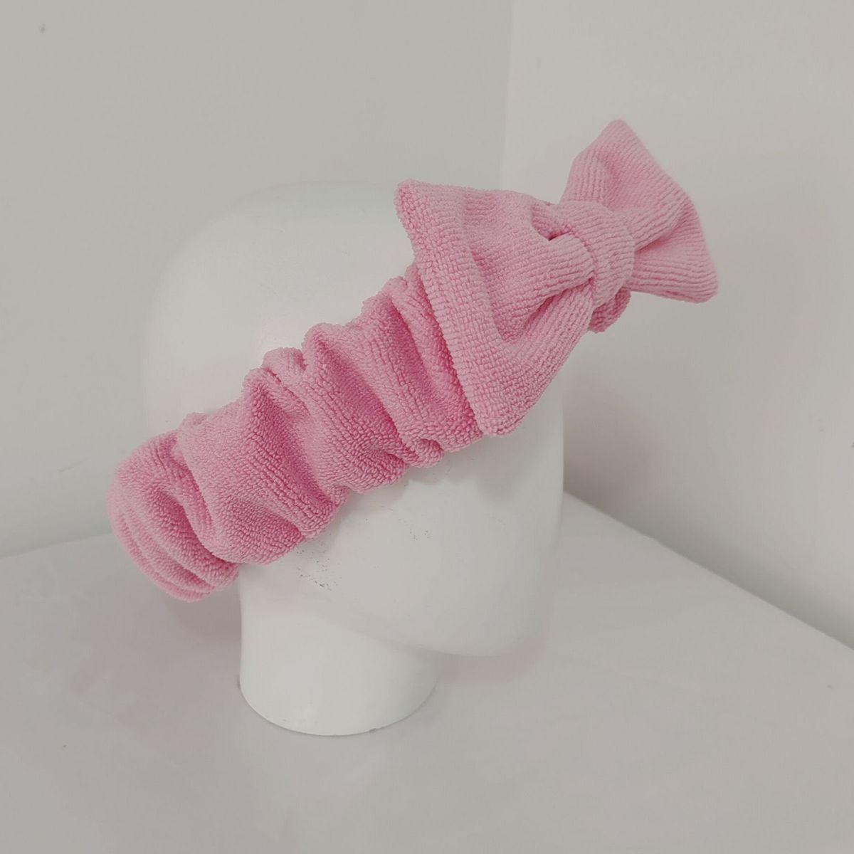 GENERICO - KIT LIMPIEZA SKINCARE VINCHA + MUÑEQUERA MICROFIBRA ROSADO