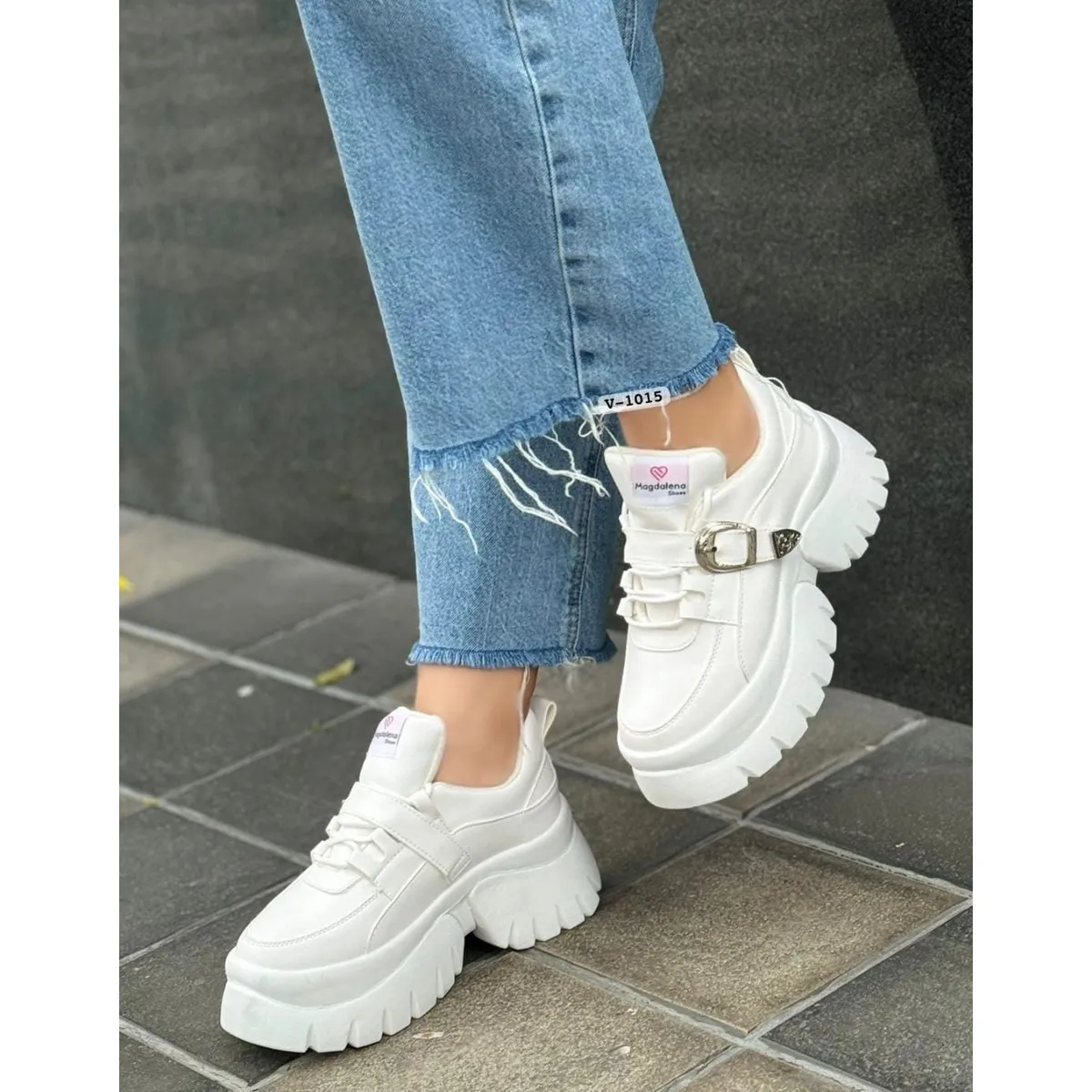 MAGDALENA SHOES - Zapatillas  879 Chunky Blancas con Hebilla