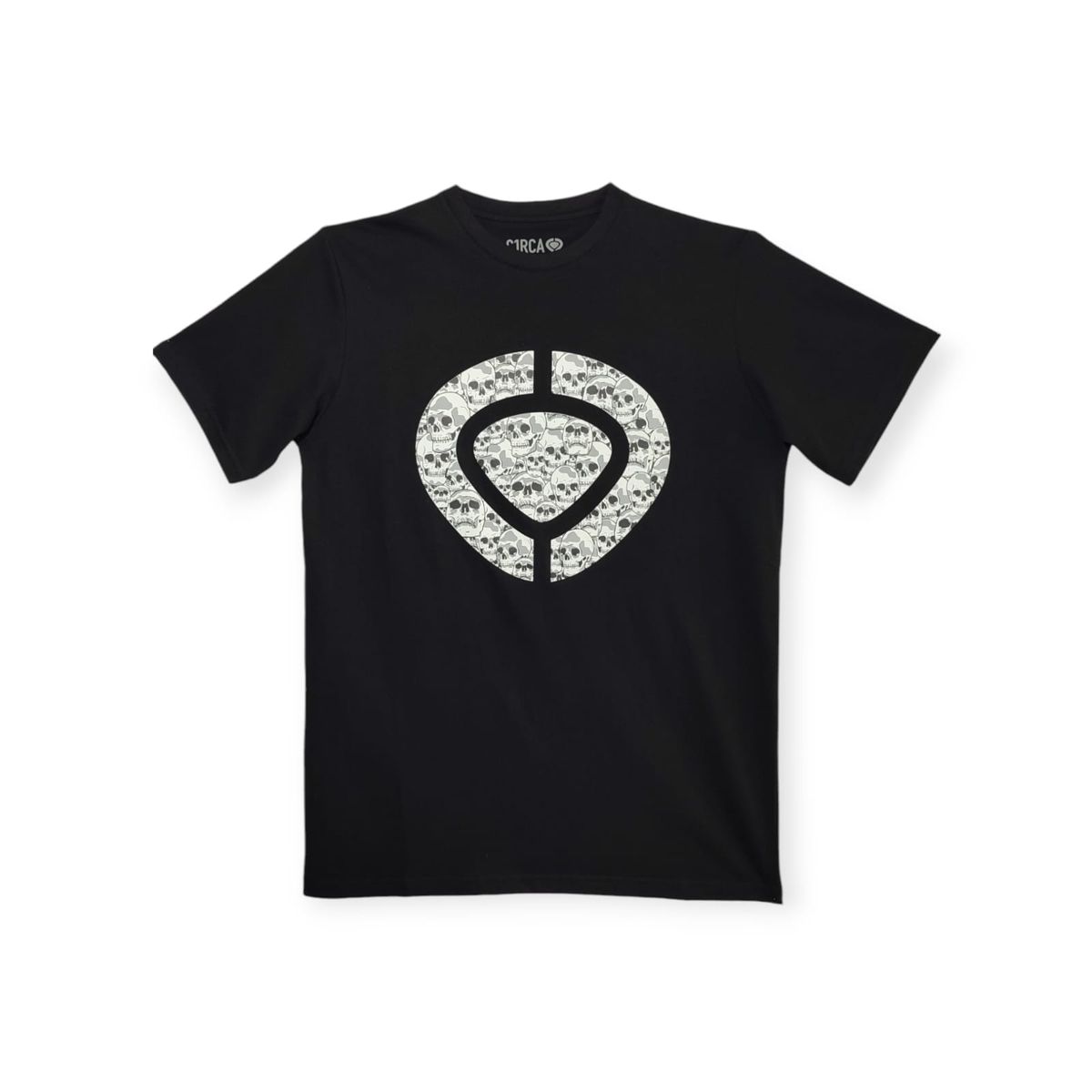 C1RCA - POLO  ICON SKULL MANGA CORTA PARA HOMBRE-NEGRO