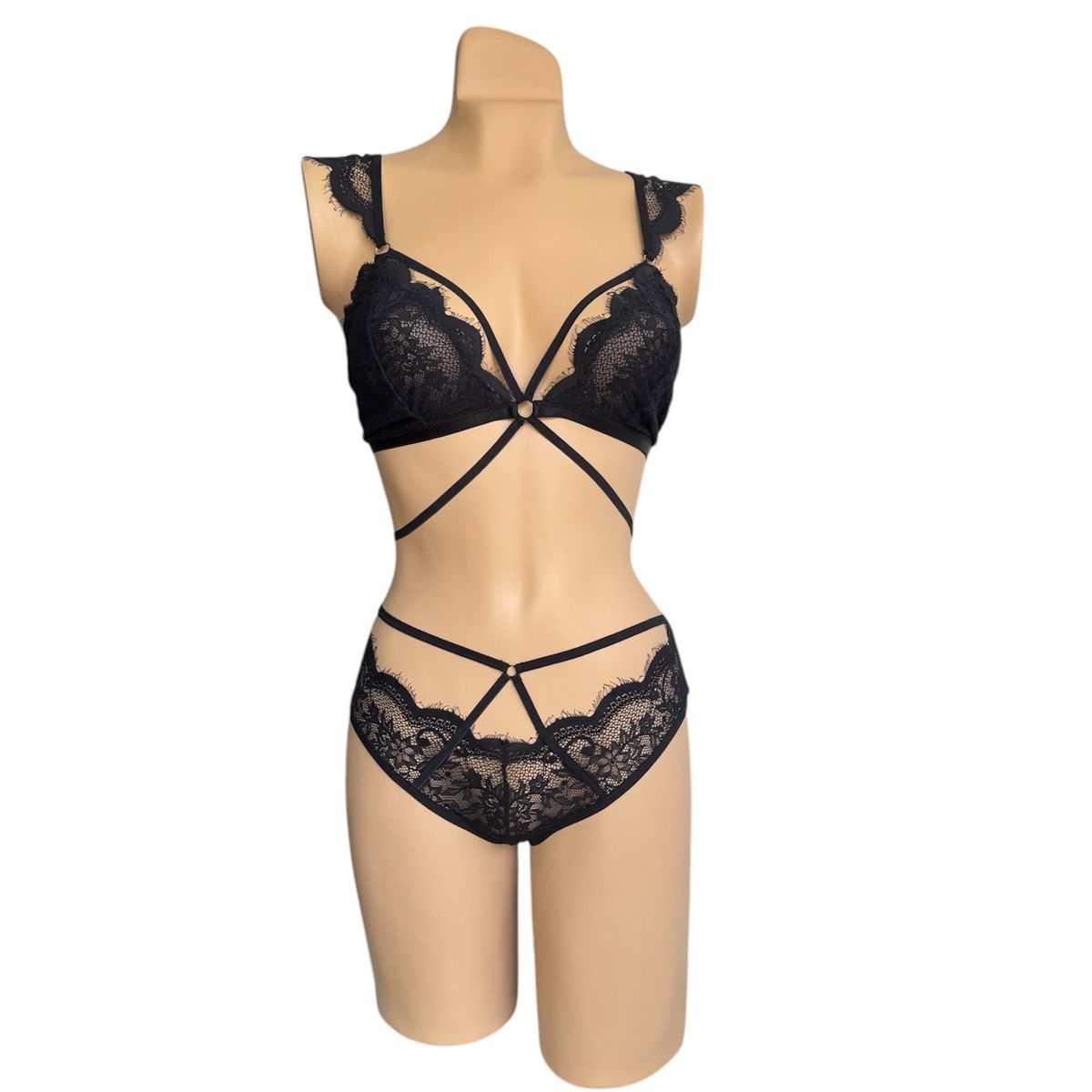 SOFISOFT - Conjunto Lune Noire Bralette y Tanga