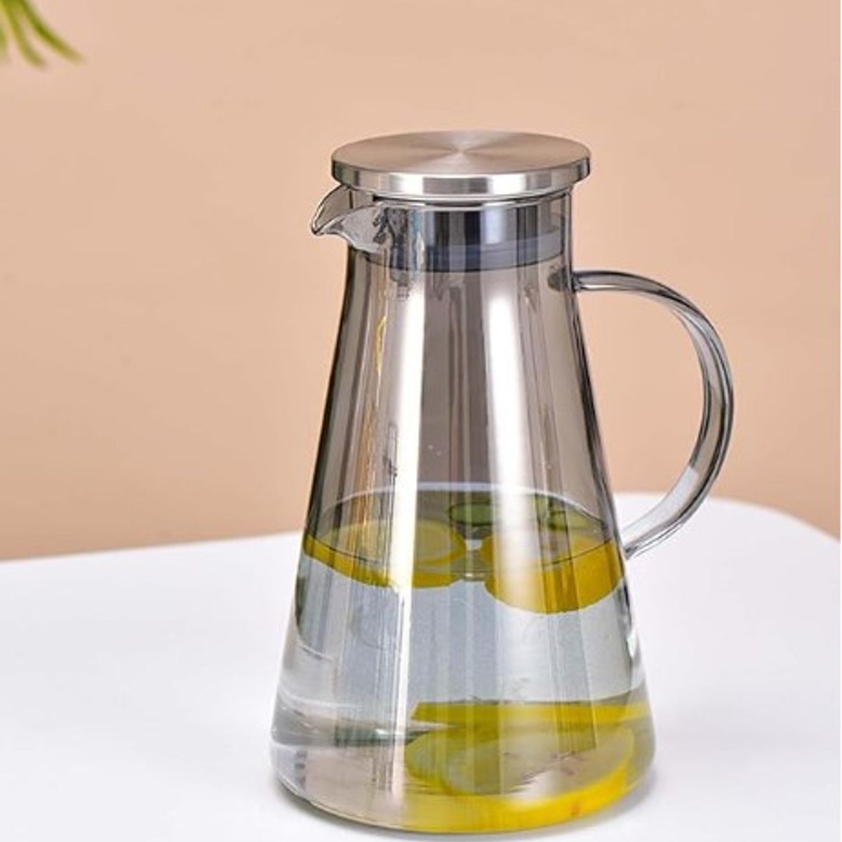 GENERICO - Jarra Gris Con tapa de Acero Inox. Resistente al Calor 1.6 L