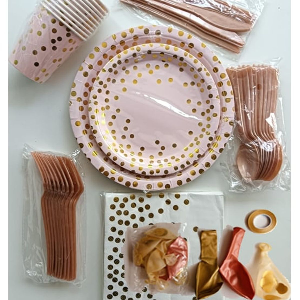 GENERICO - Fiesta Descartables 10Vasos+20Platos+20 servilletas+30cubiertos+Globos