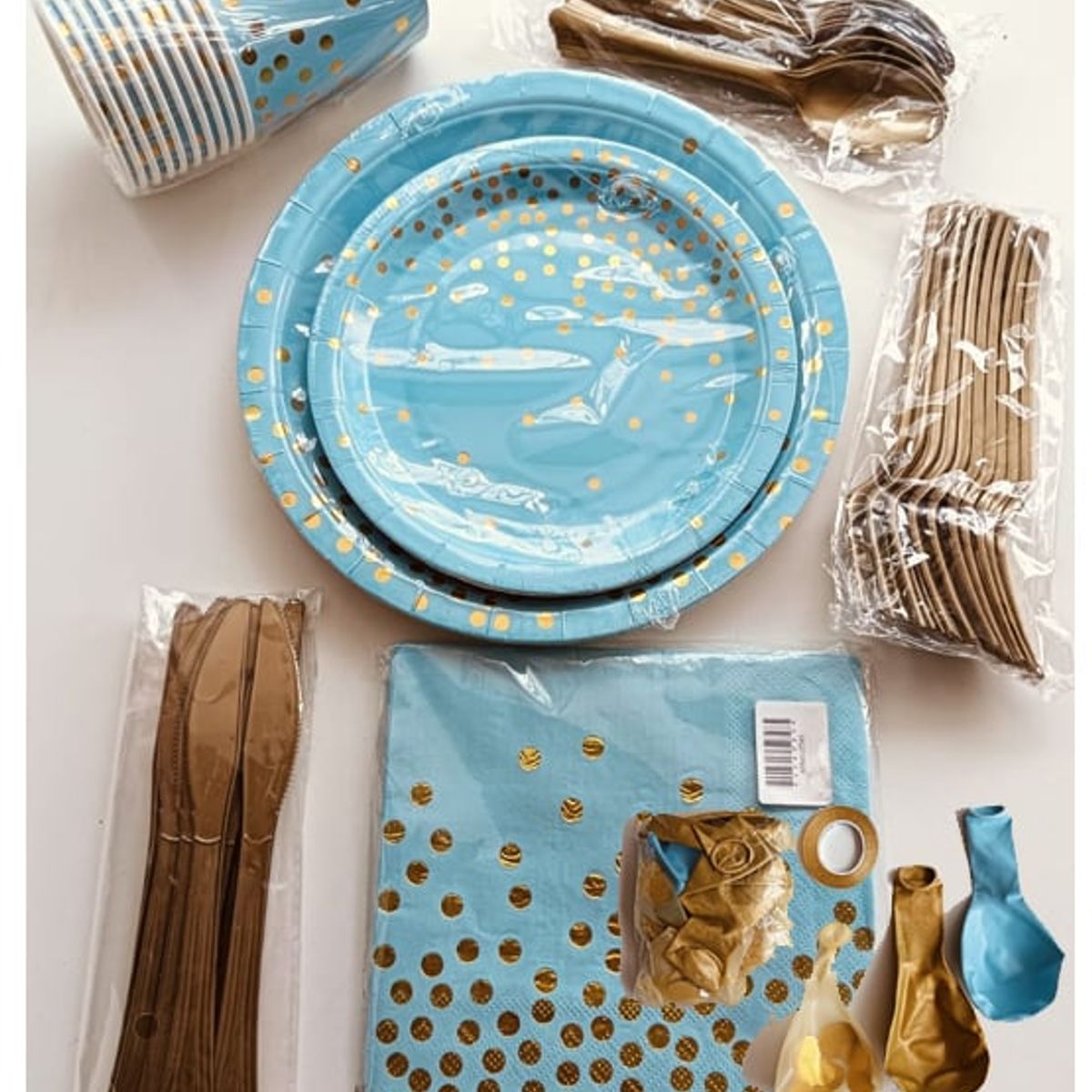 GENERICO - Fiesta Descartables 10Vasos+20Platos+20 servilletas+30cubiertos+Globos