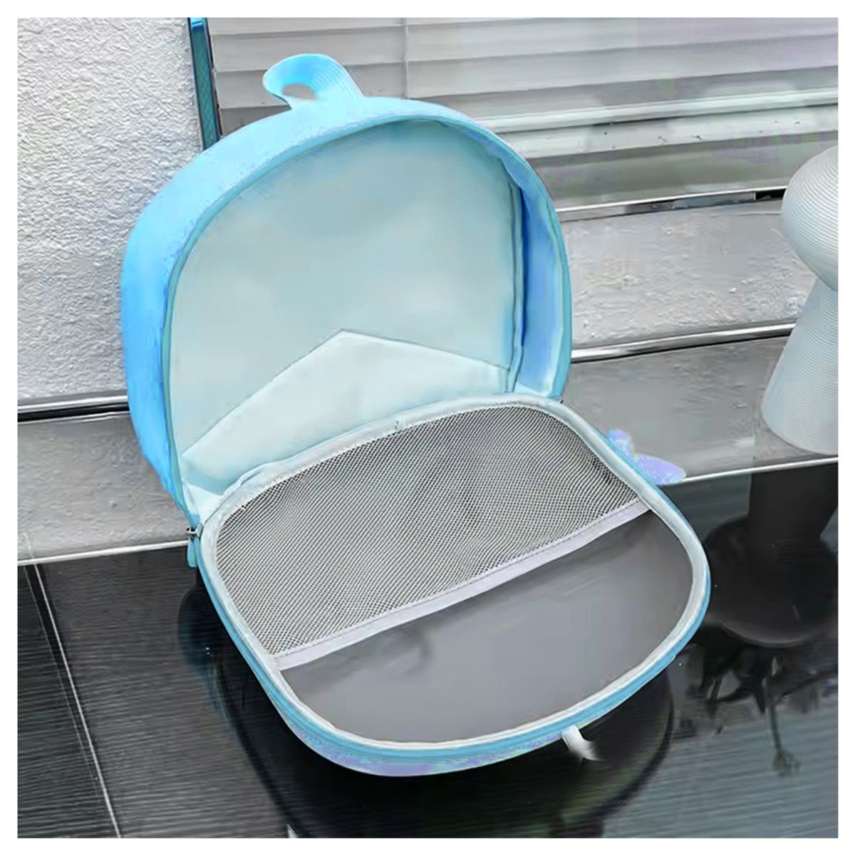 GENERICO - MOCHILA 3D CON DISEÑO DINOSAURIO CELESTE PARA NIÑOS