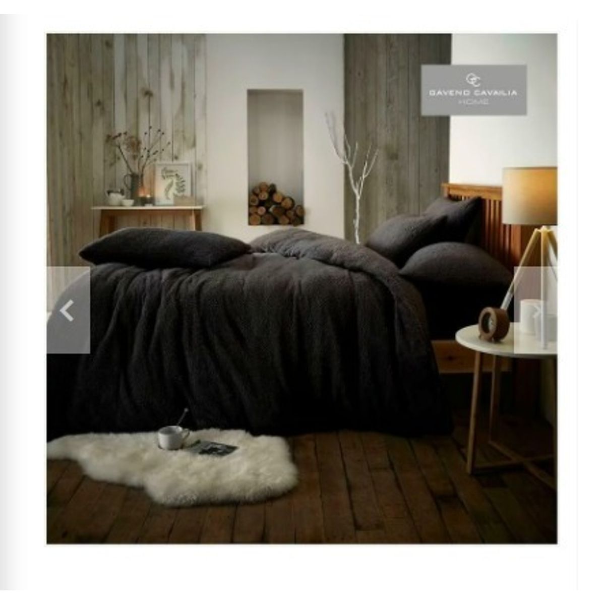 GENERICO - CUBRECAMA DOS PLAZAS Y MEDIA QUEEN DE PELUCHE PELO CORTO NEGRO