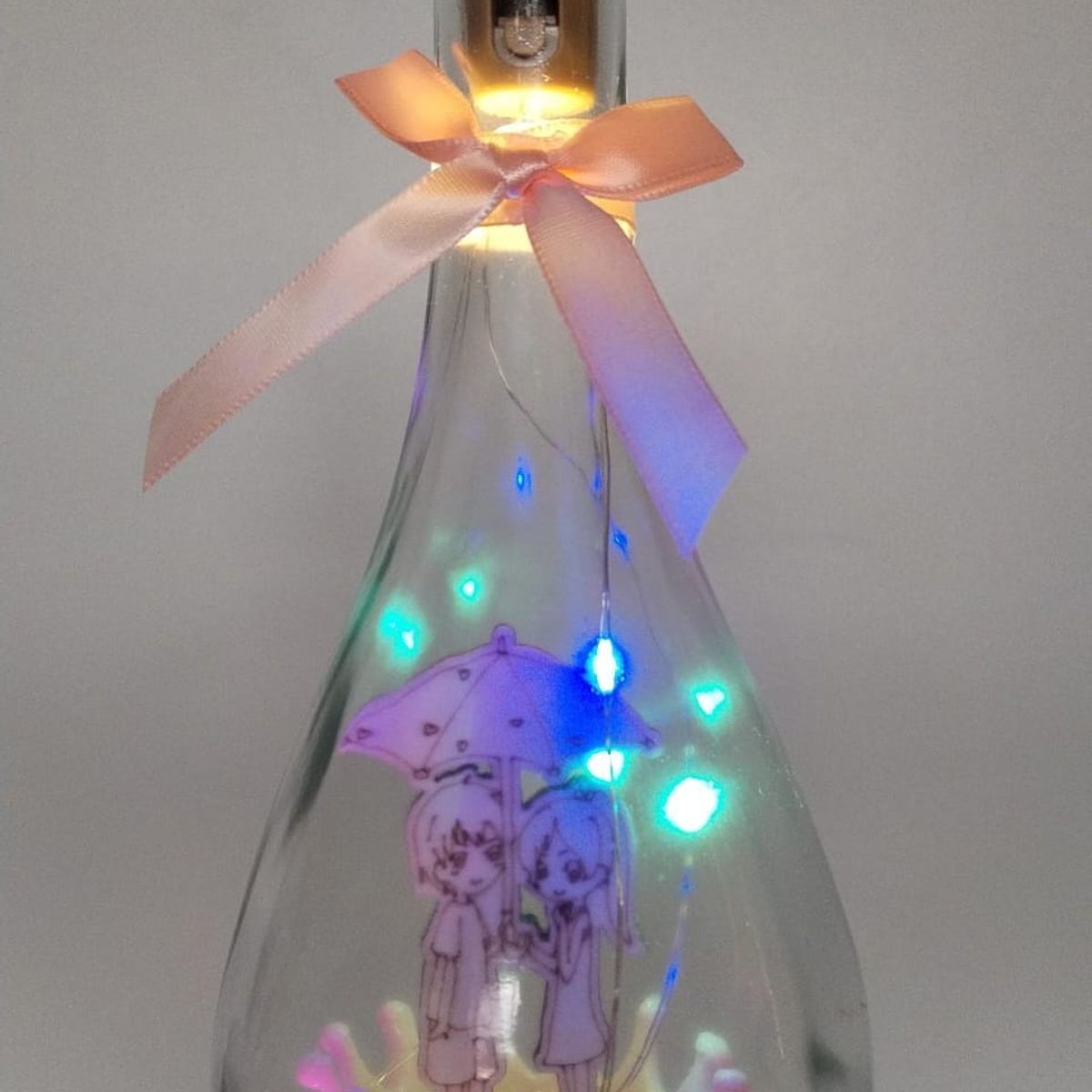 GENERICO - BOTELLA DE SAN VALENTIN  PAREJAS CON LUZ LED INTERNAS