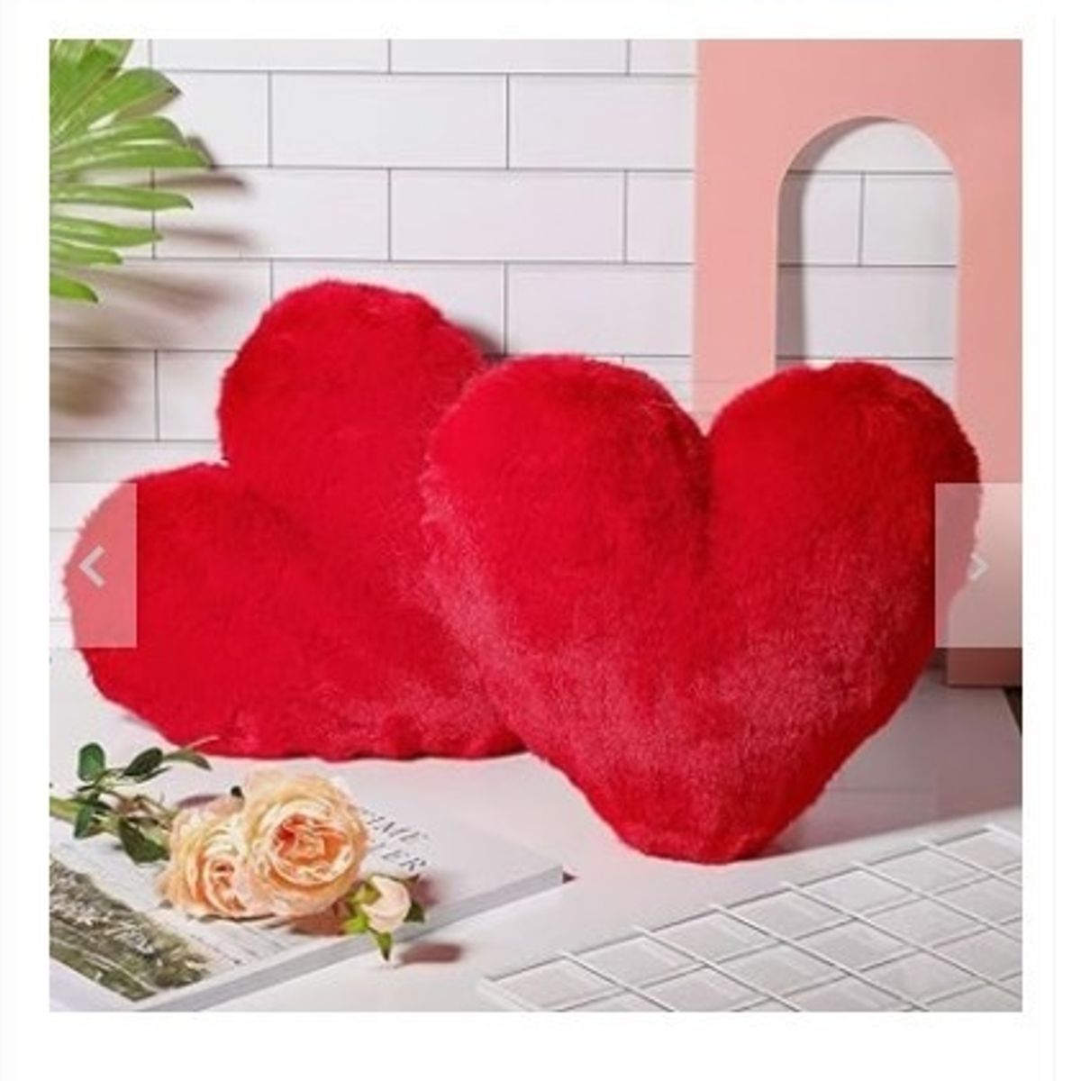 GENERICO - COJIN CORAZON PELO CORTO 35X35 ROJO