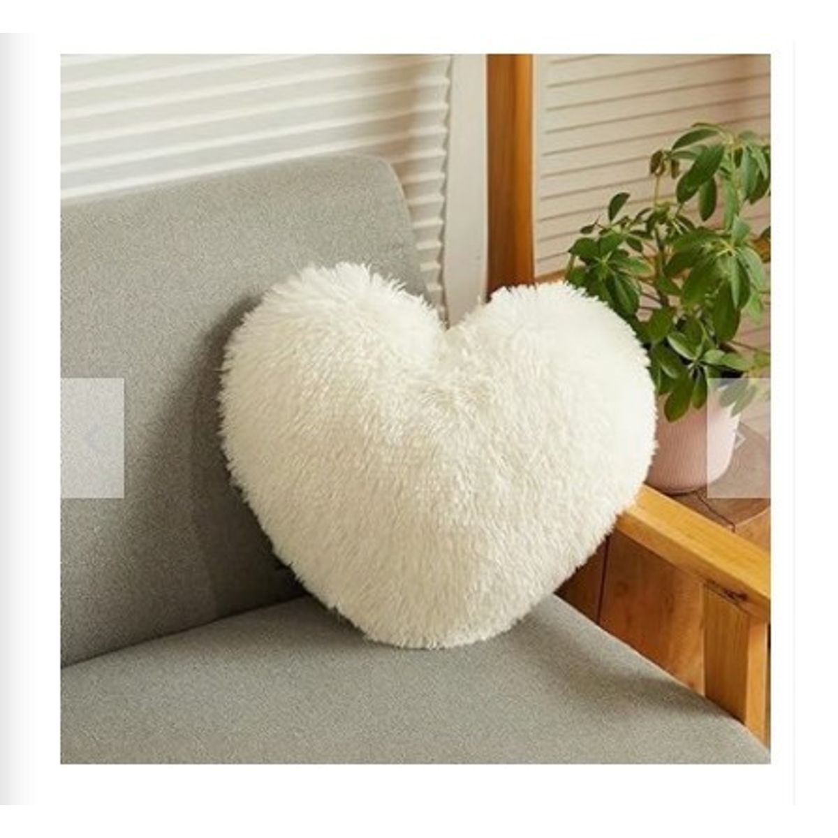 GENERICO - COJIN CORAZON PELO CORTO 35X35 Perla