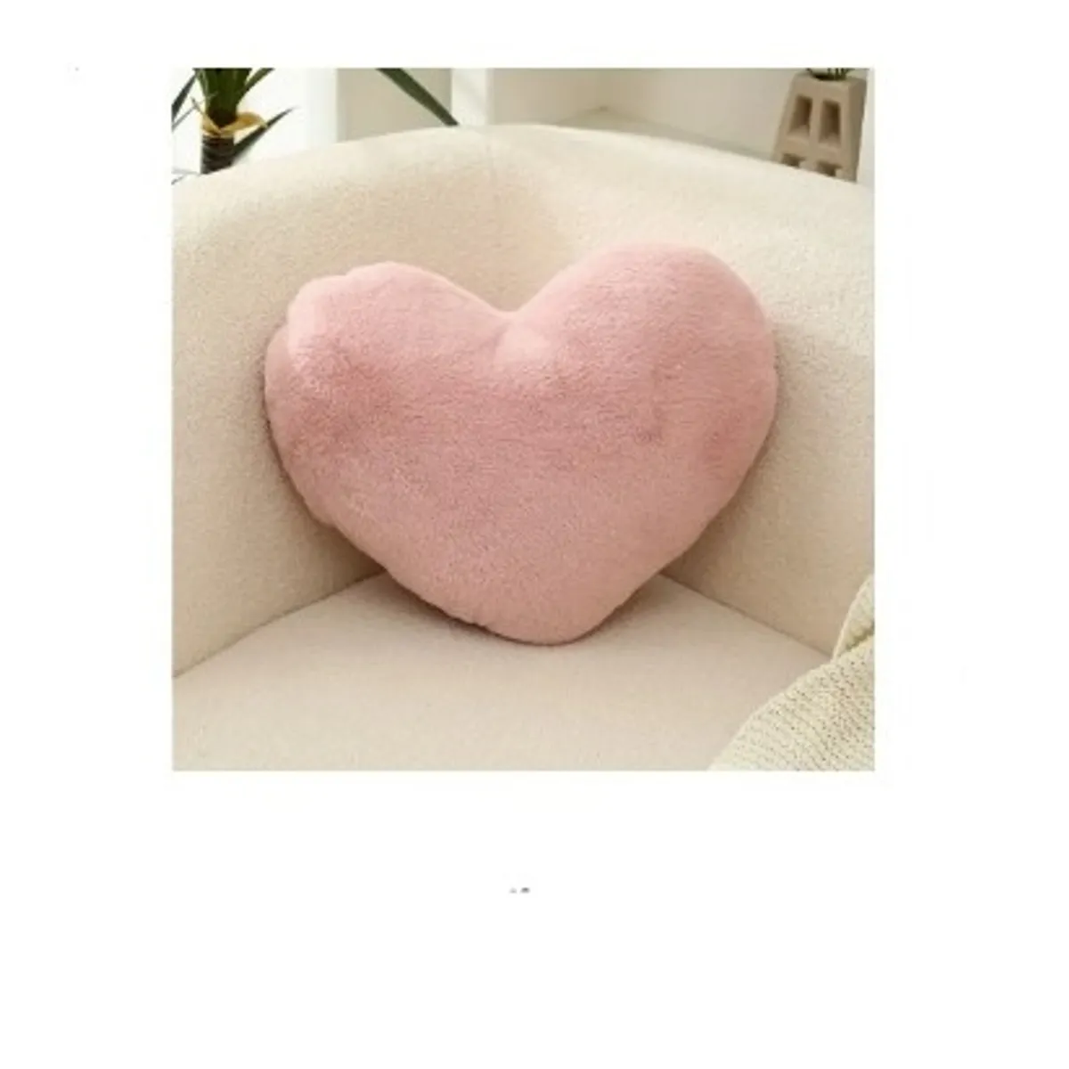 GENERICO - COJIN CORAZON PELO CORTO 35X35 rosado bebé