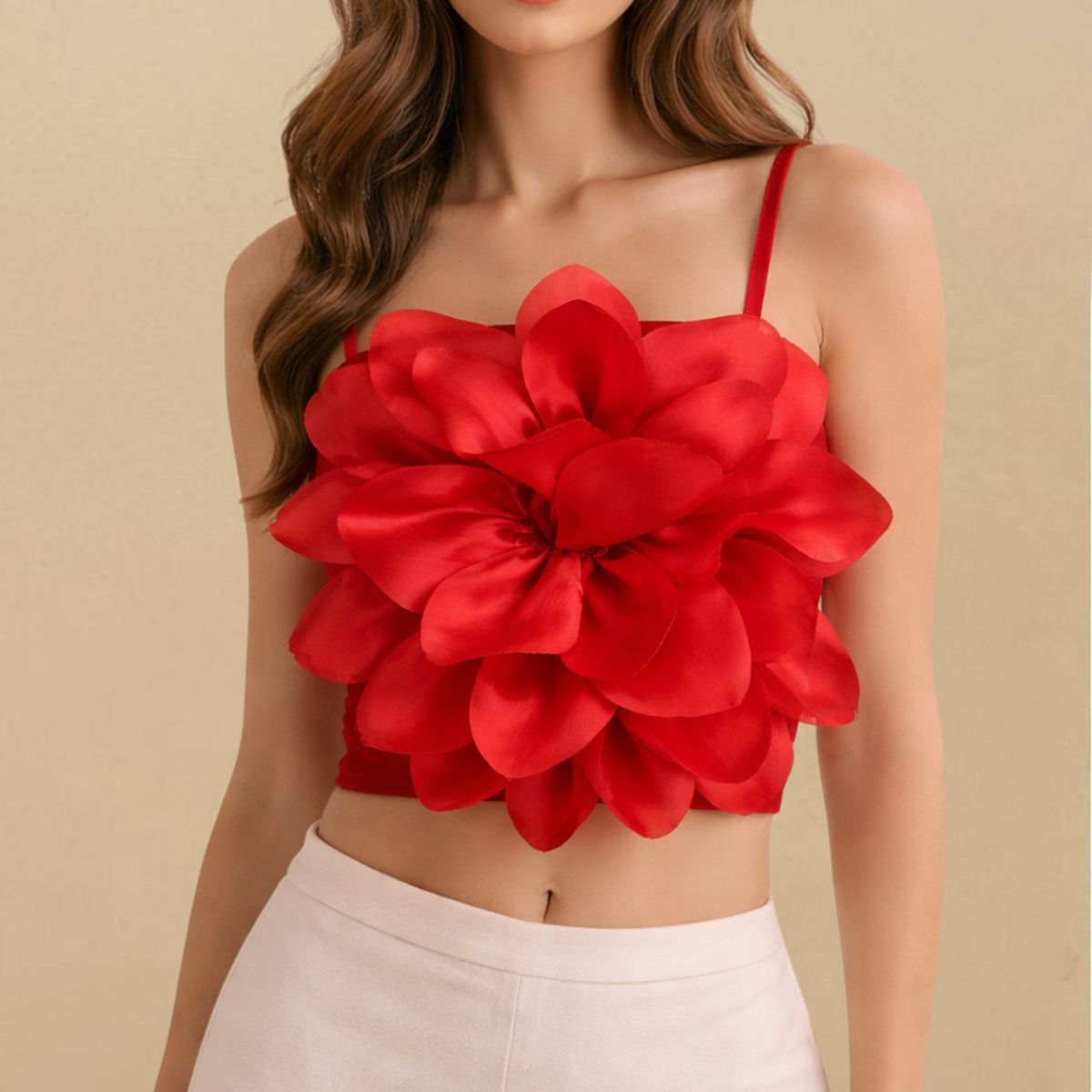 AMA OUTFITTERS - TOP TITTI CON FLOR 3D